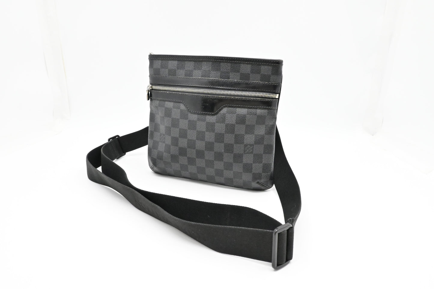 Louis Vuitton Thomas in Damier Graphite Canvas