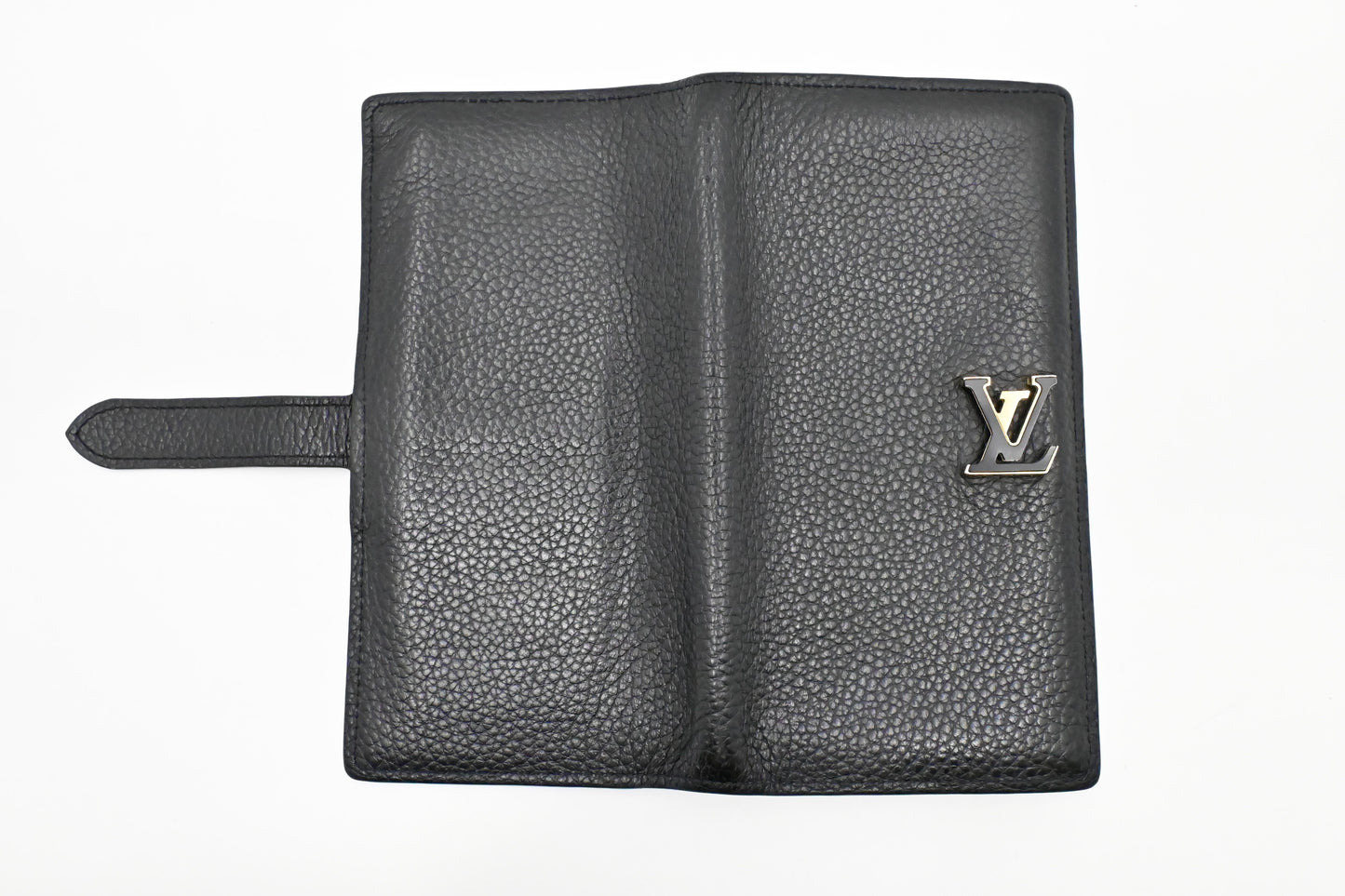 Louis Vuitton Vertical Wallet in Black Tarillon Leather