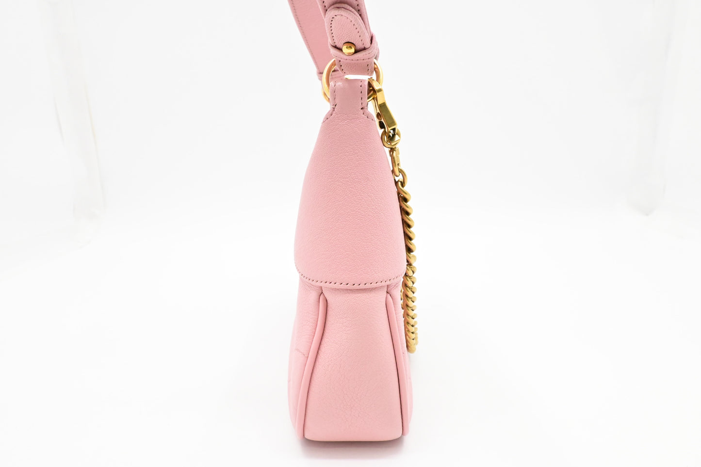 Gucci Small Aphrodite Shoulder Bag in Pink Leather