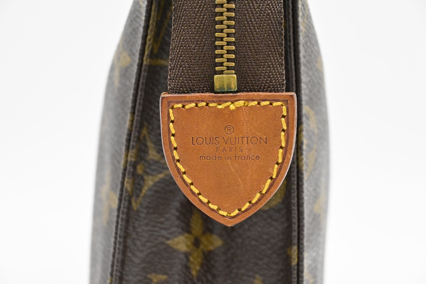 Louis Vuitton Toiletry 26 in Monogram Canvas