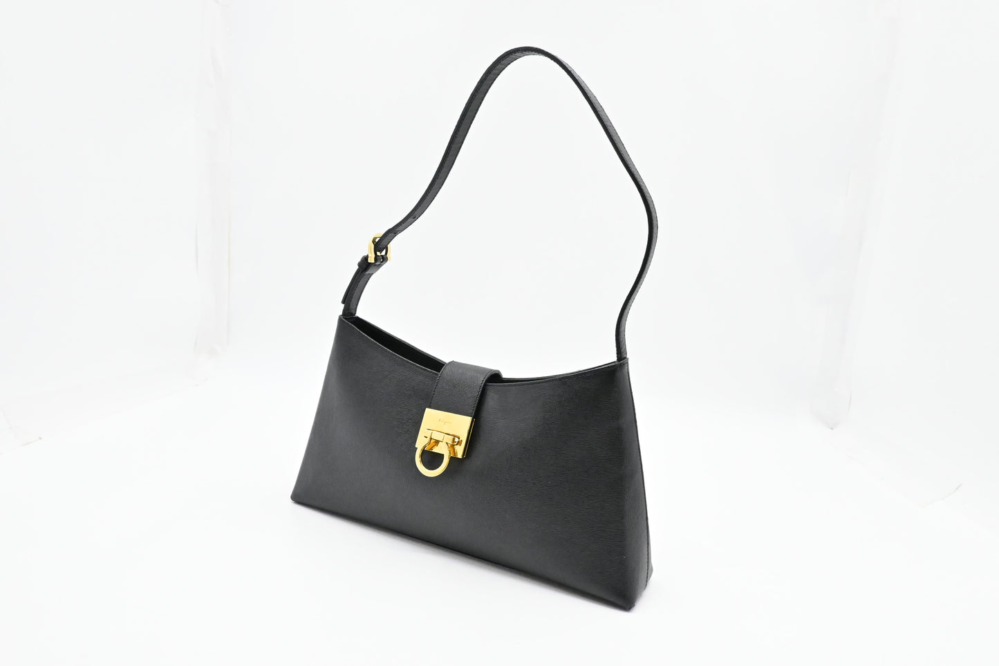 Ferragamo Shoulder Bag in Black Leather