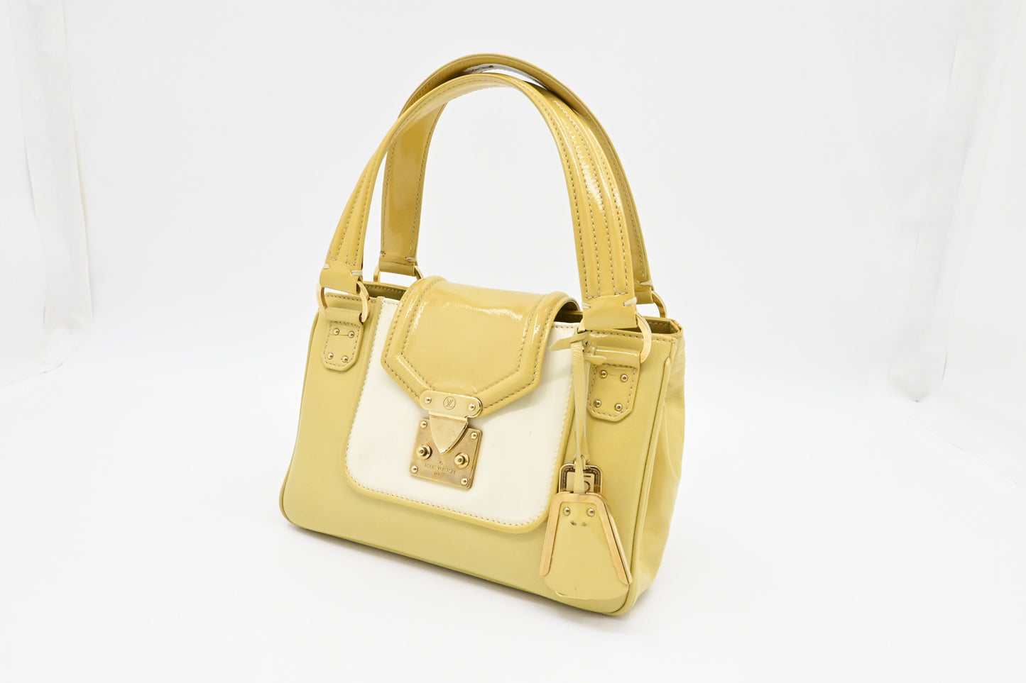 Louis Vuitton Cruise Sac Bicolore in Yellow Vernis Leather