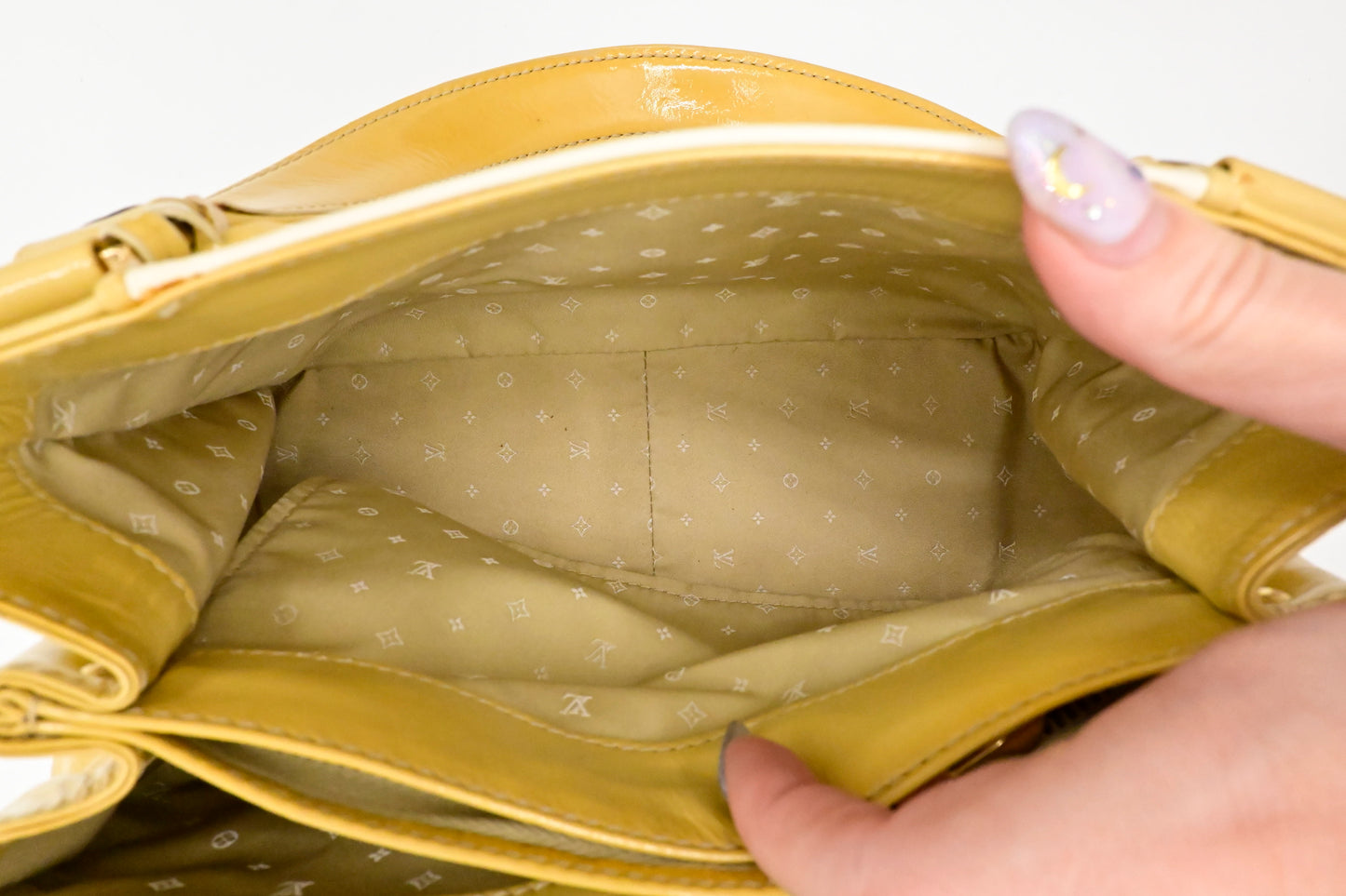 Louis Vuitton Cruise Sac Bicolore in Yellow Vernis Leather