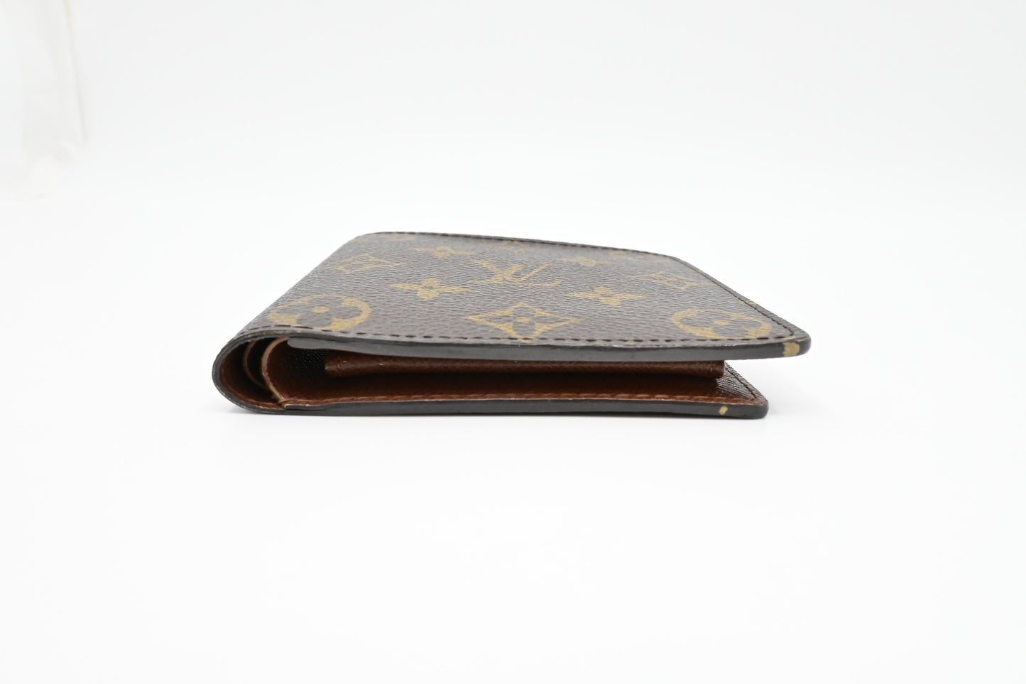 Louis Vuitton Bifold Wallet in Monogram Canvas