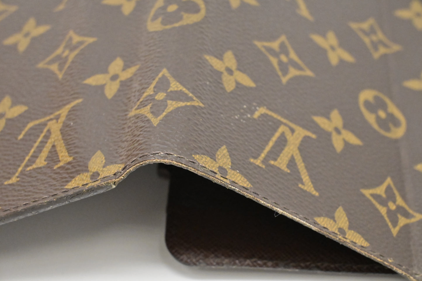 Louis Vuitton Tablet Case in Monogram Canvas