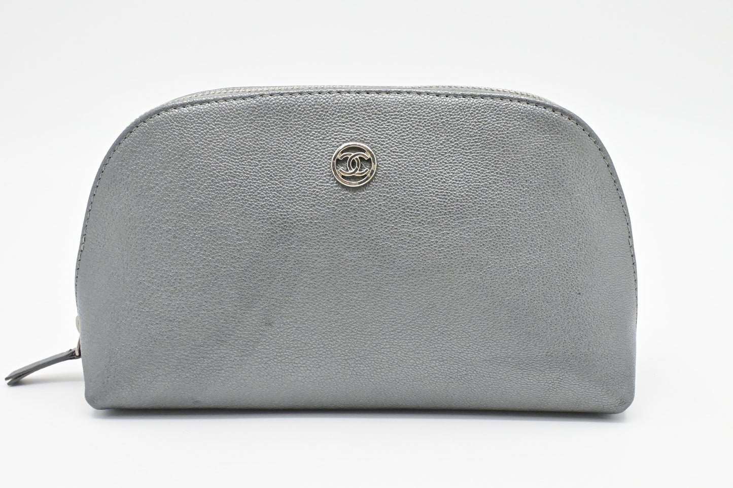 Chanel Pouch in Grey Metallic Leather