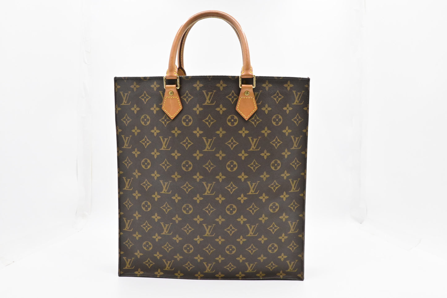 Louis Vuitton Sac Plat in Monogram Canvas