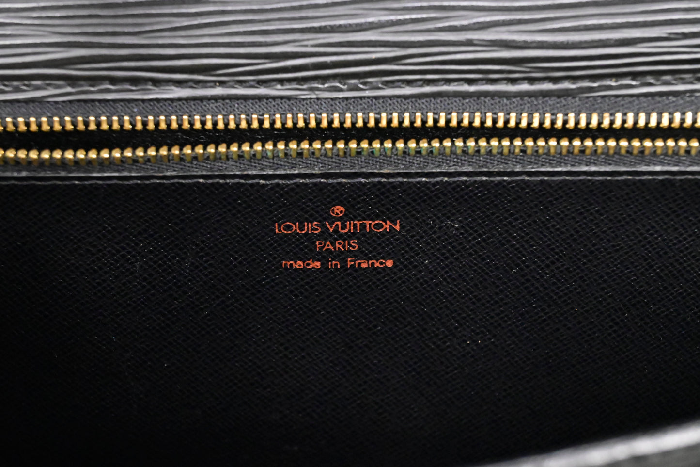 Louis Vuitton Sellier Dragonne in Black Epi Leather