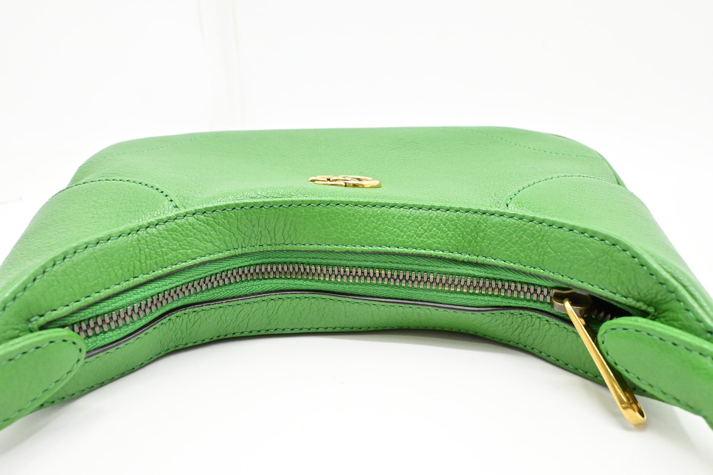 Gucci Small Aphrodite Shoulder Bag in Green Leather