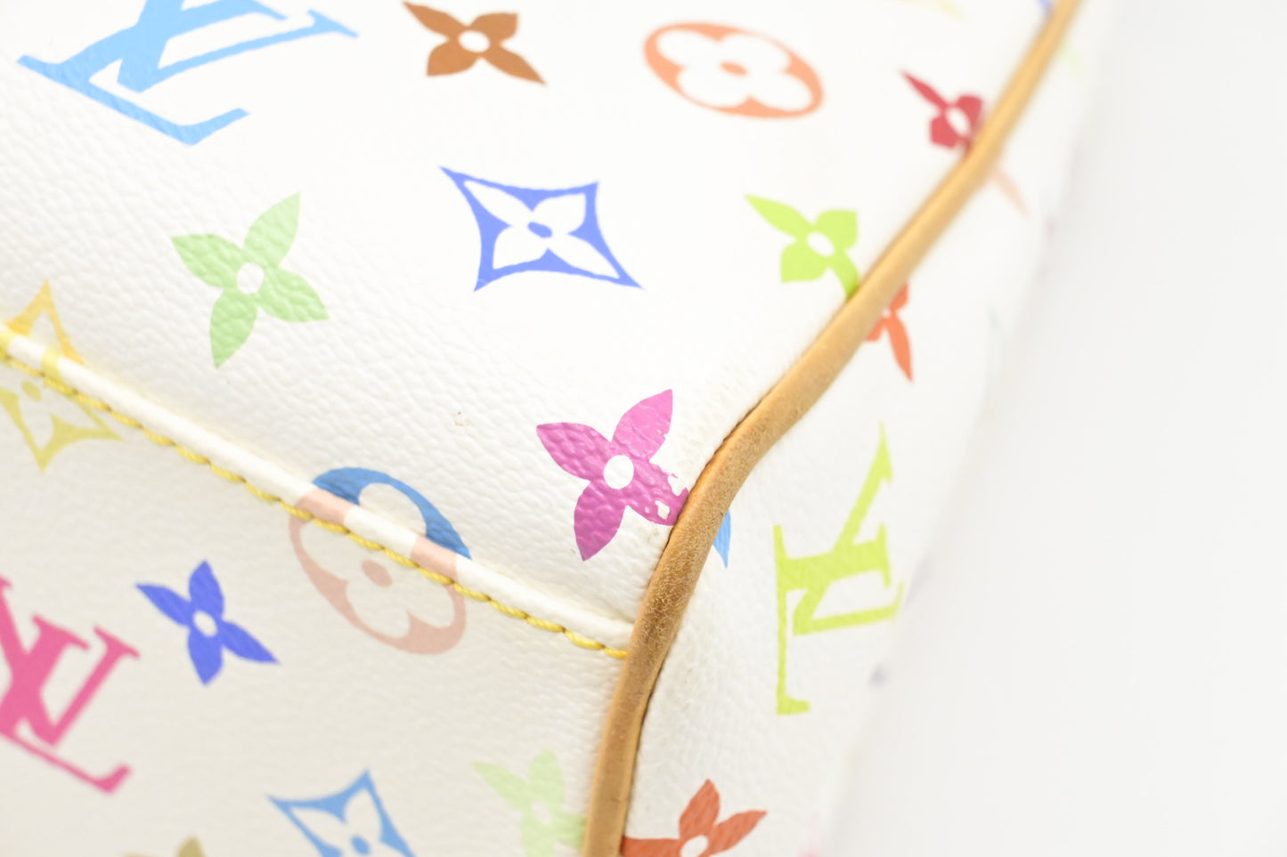 Louis Vuitton Aurelia in White Multicolor Canvas