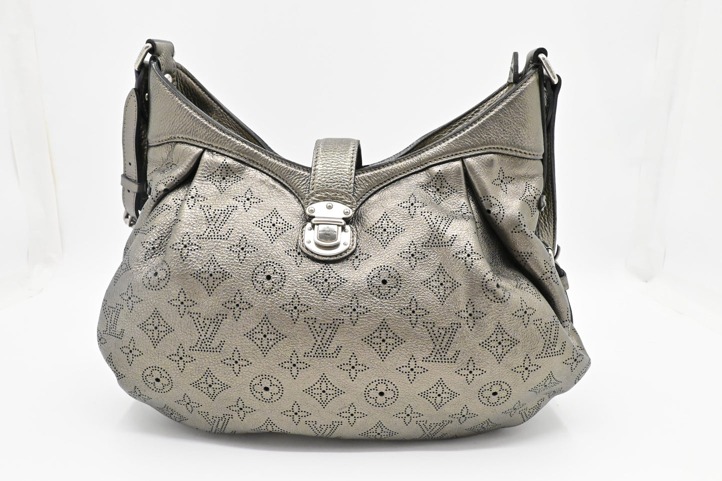 Louis Vuitton Mahina XS in Metallic Bronze Leather