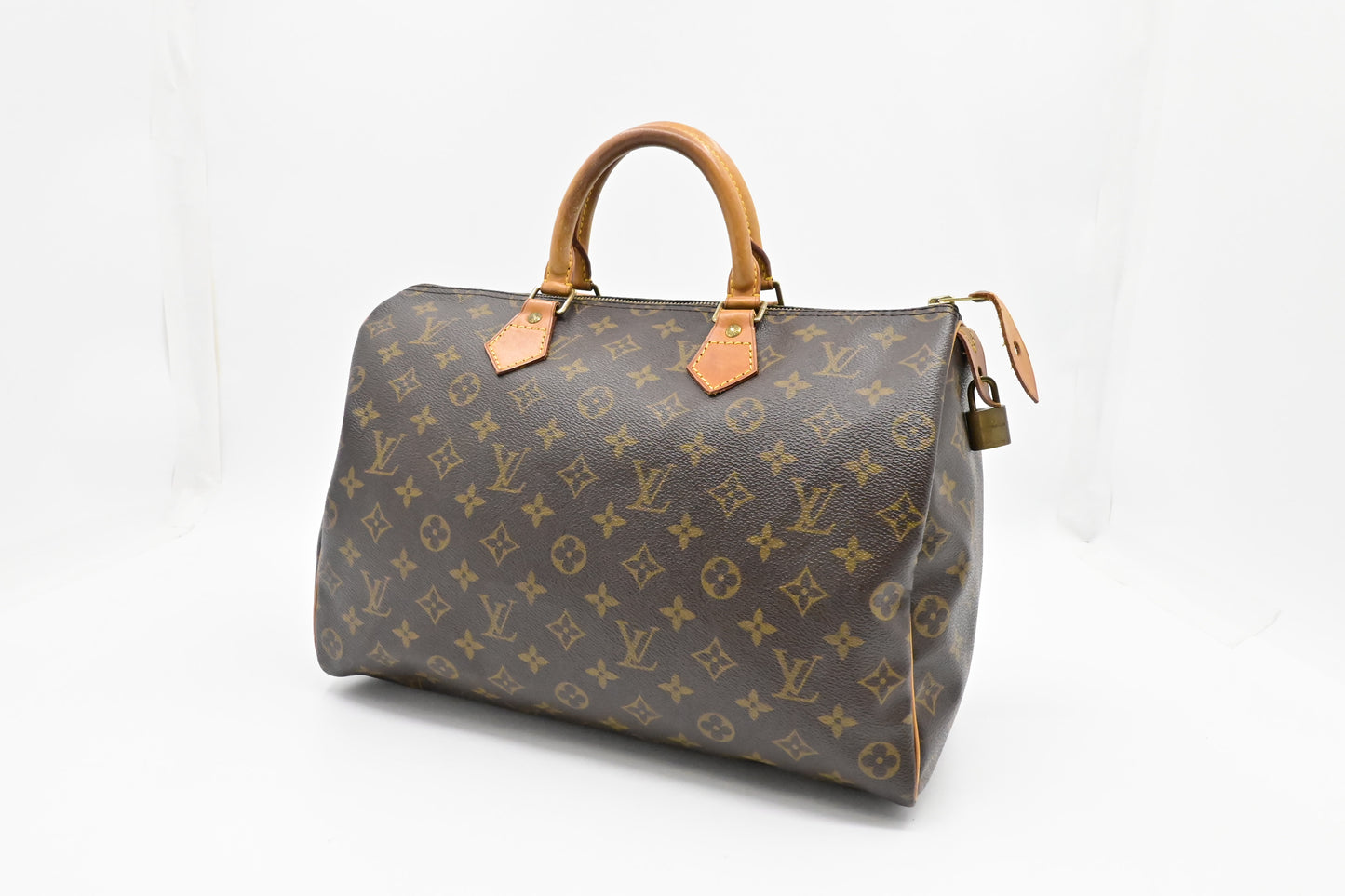 Louis Vuitton Speedy 35 in Monogram Canvas