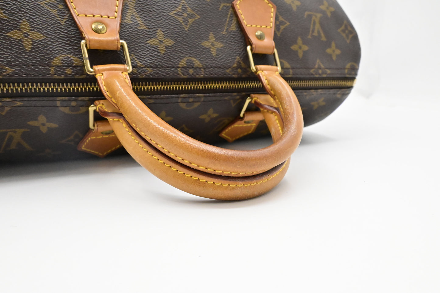 Louis Vuitton Speedy 35 in Monogram Canvas