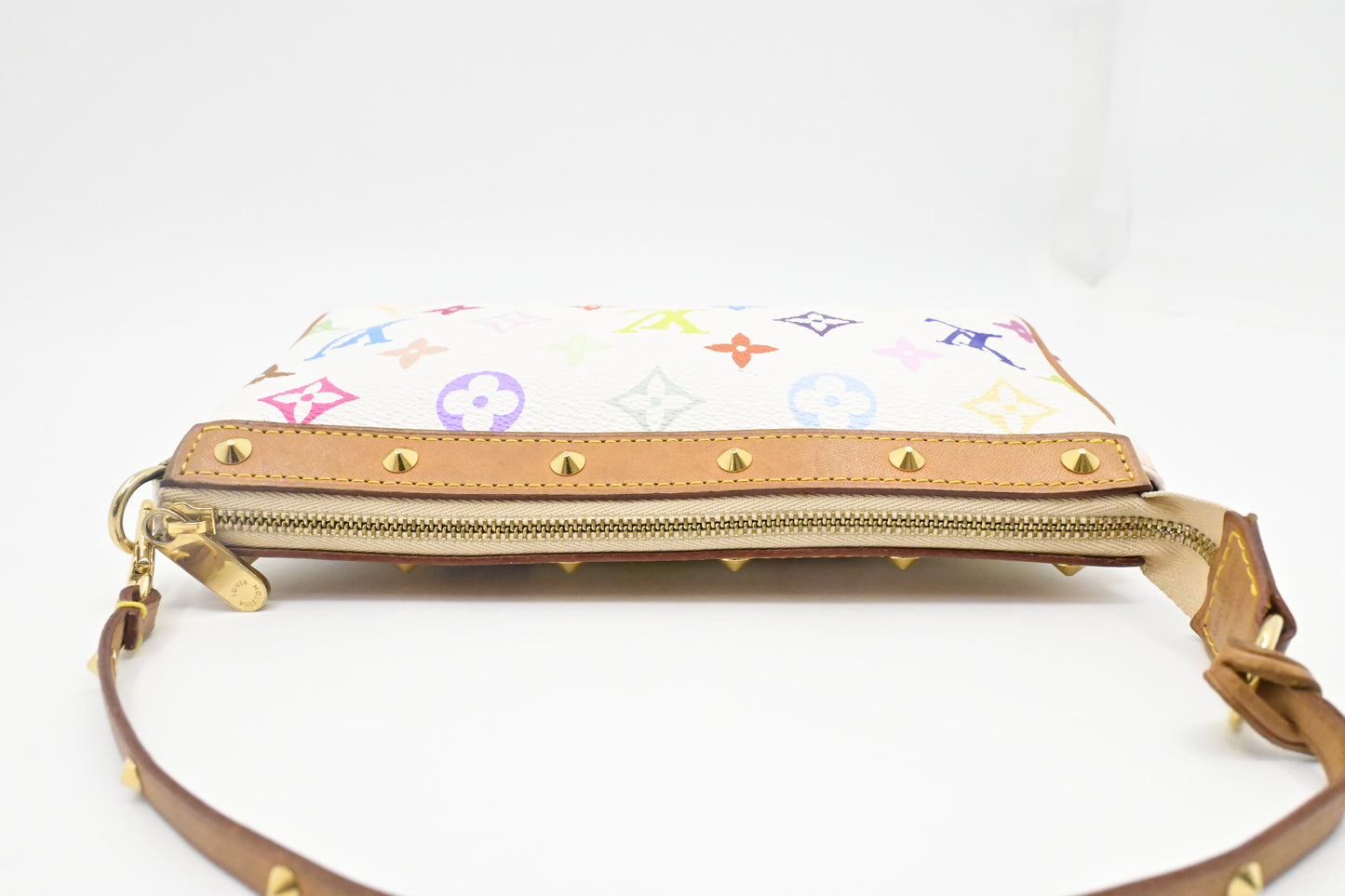 Louis Vuitton x Takashi Murakami Pochette Accessoires in White Multicolor Monogram Canvas