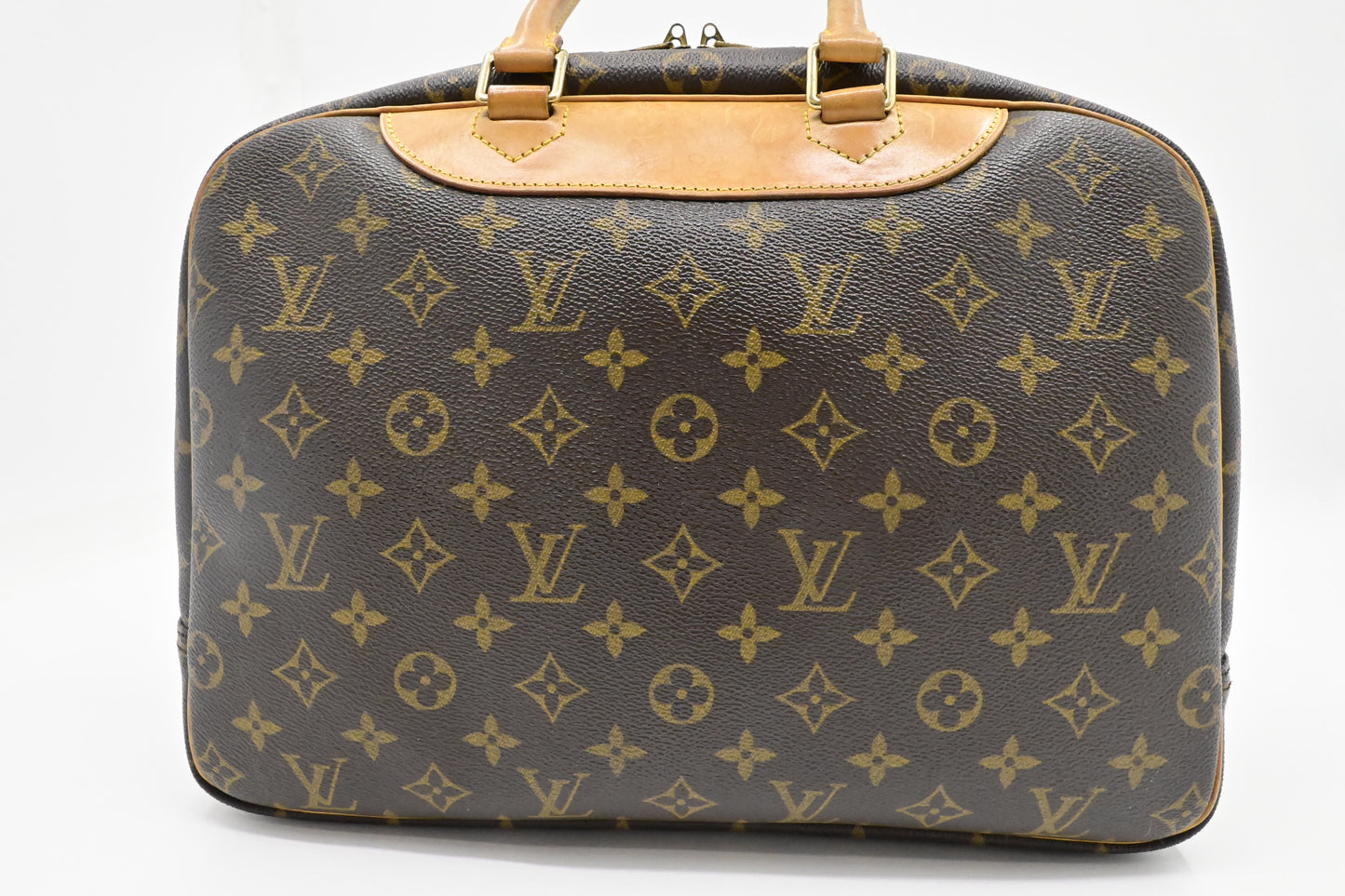 Louis Vuitton Deauville in Monogram Canvas