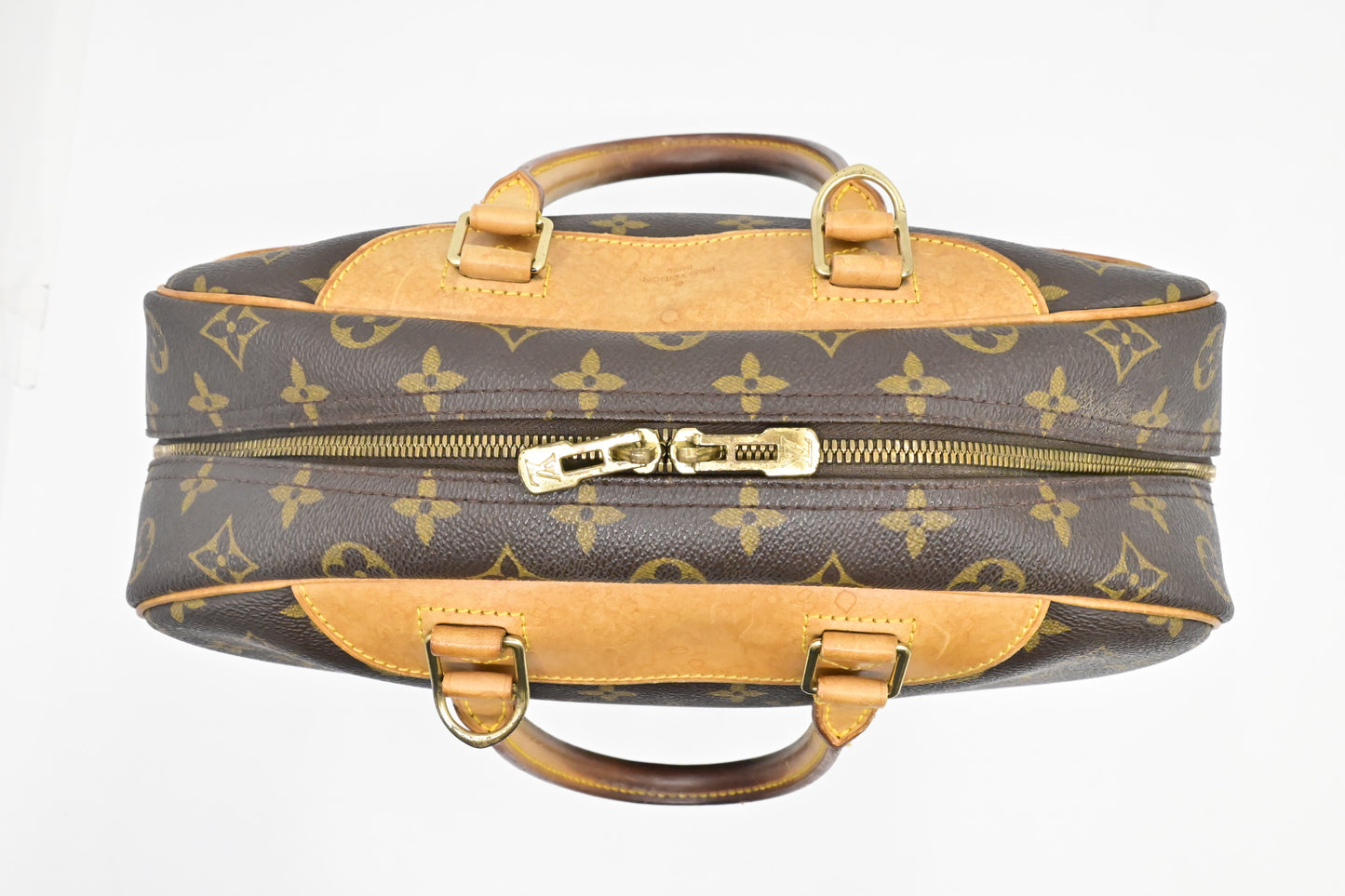 Louis Vuitton Deauville in Monogram Canvas