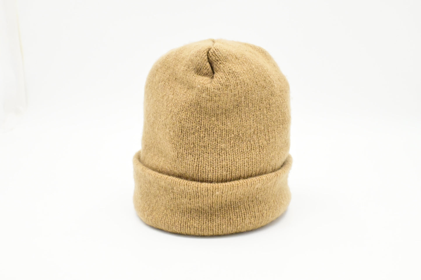 Burberry Beanie in Beige Lambswool