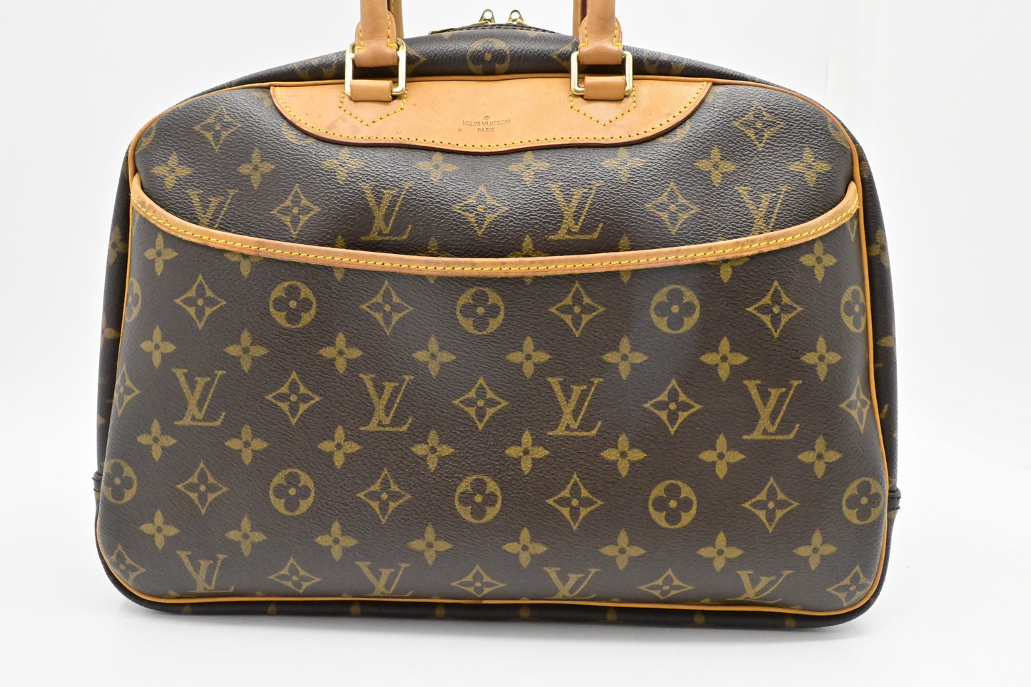 Louis Vuitton Deauville in Monogram Canvas