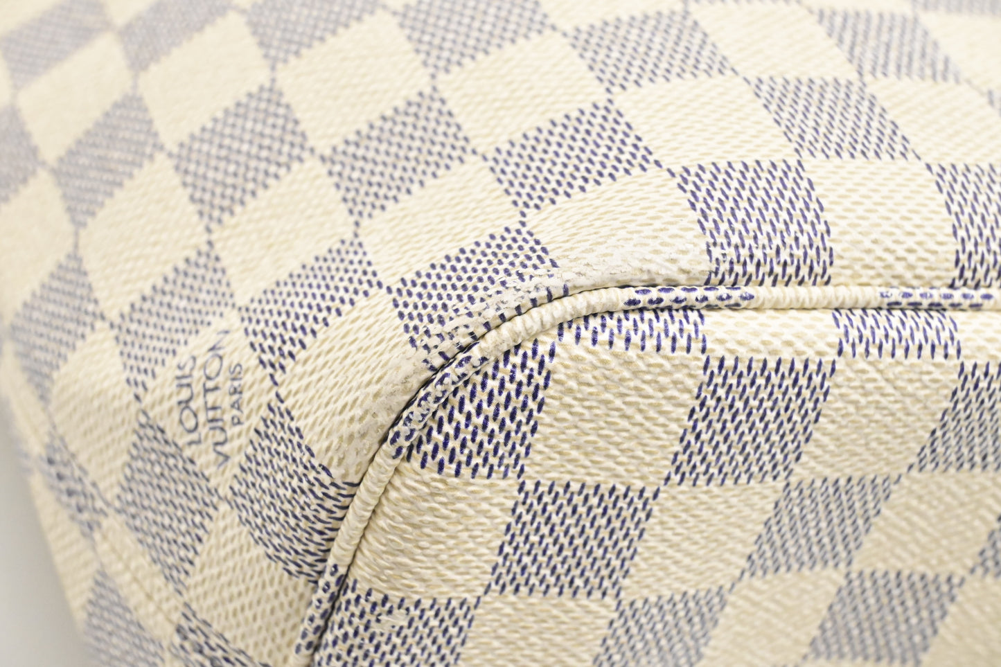 Louis Vuitton Neverfull PM in Damier Azur Canvas