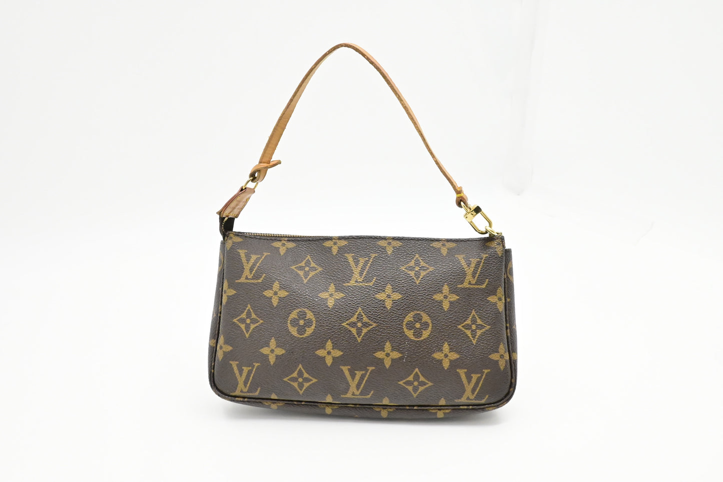 Louis Vuitton Pochette Accessoires in Monogram Canvas