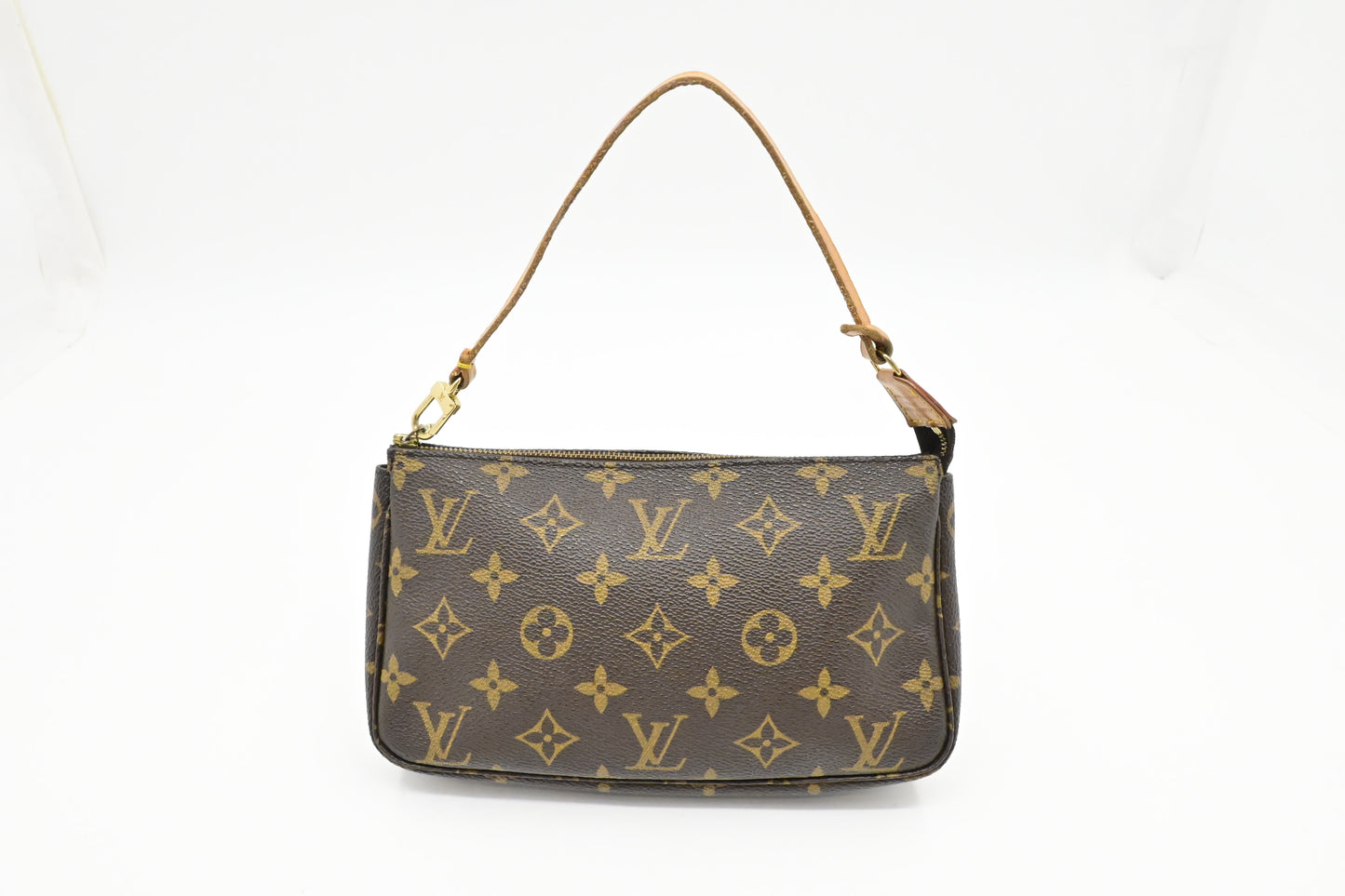 Louis Vuitton Pochette Accessoires in Monogram Canvas