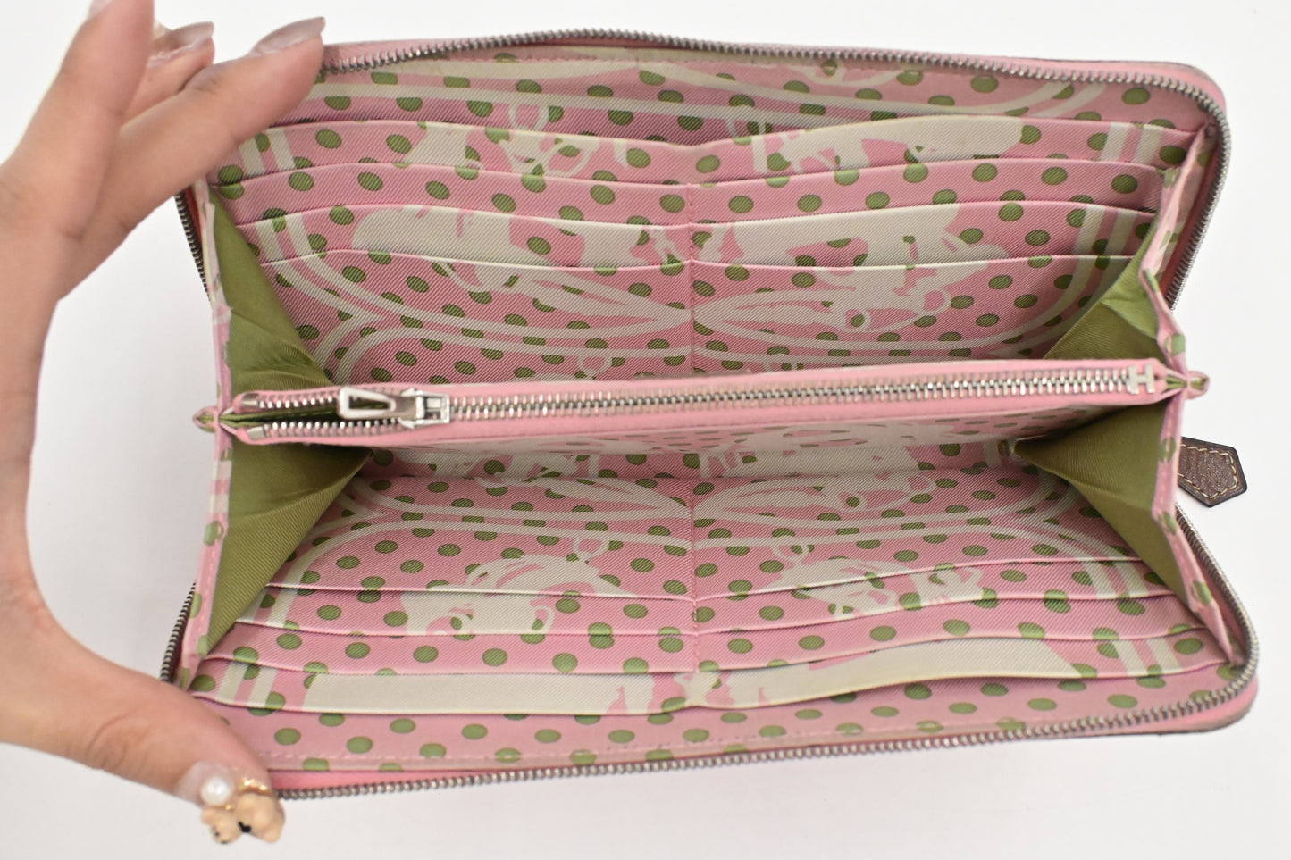 Hermes Epsom Silk'in Zippy Wallet in Light Pink Leather