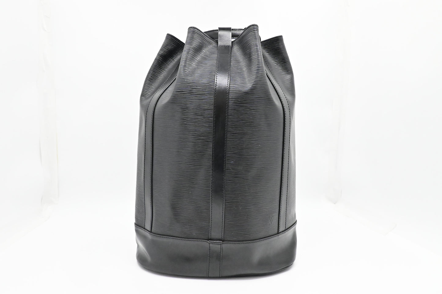 Louis Vuitton Randonnee GM in Black Epi Leather