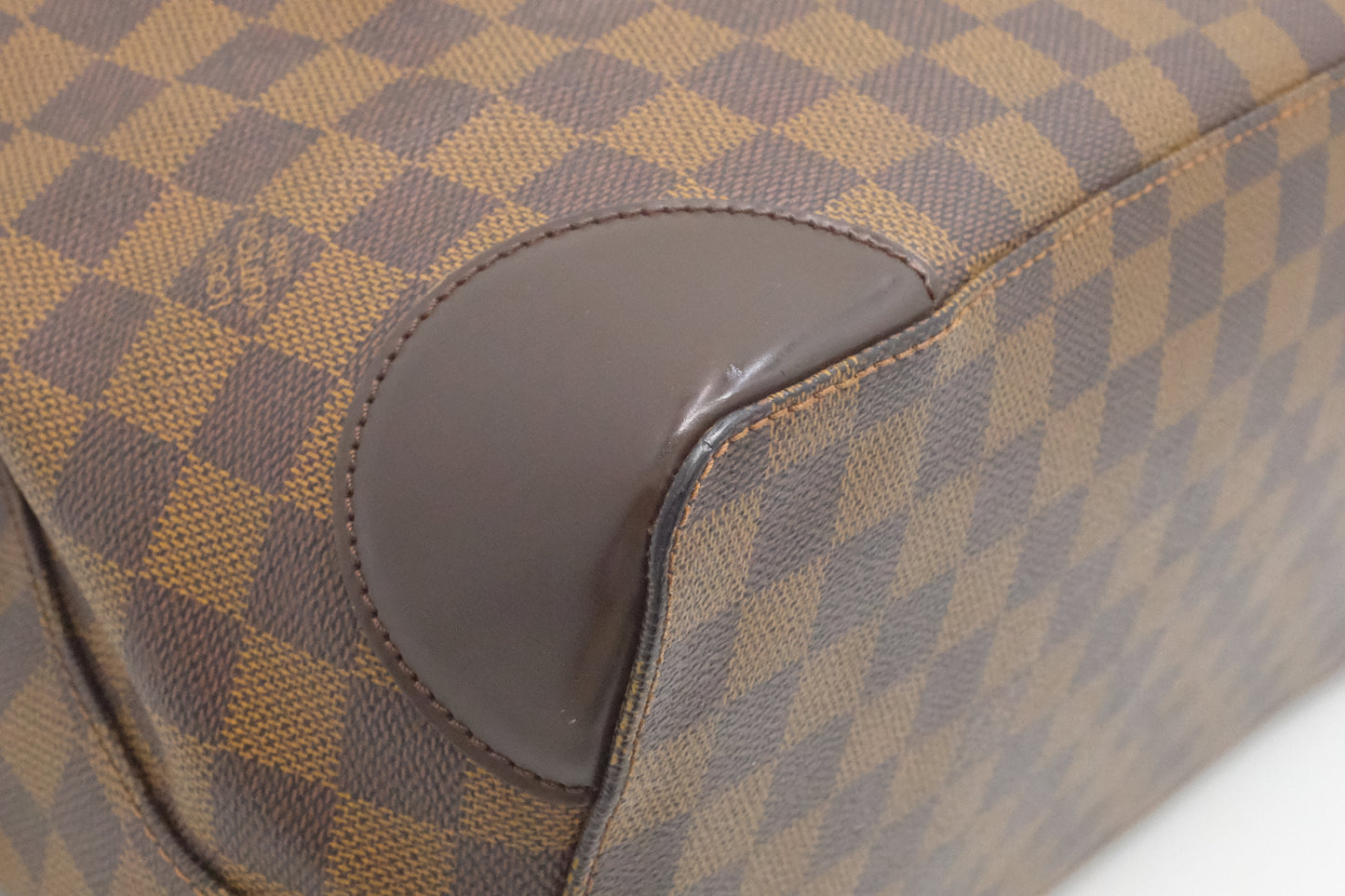 Louis Vuitton Hampstead GM in Damier Ebene Canvas