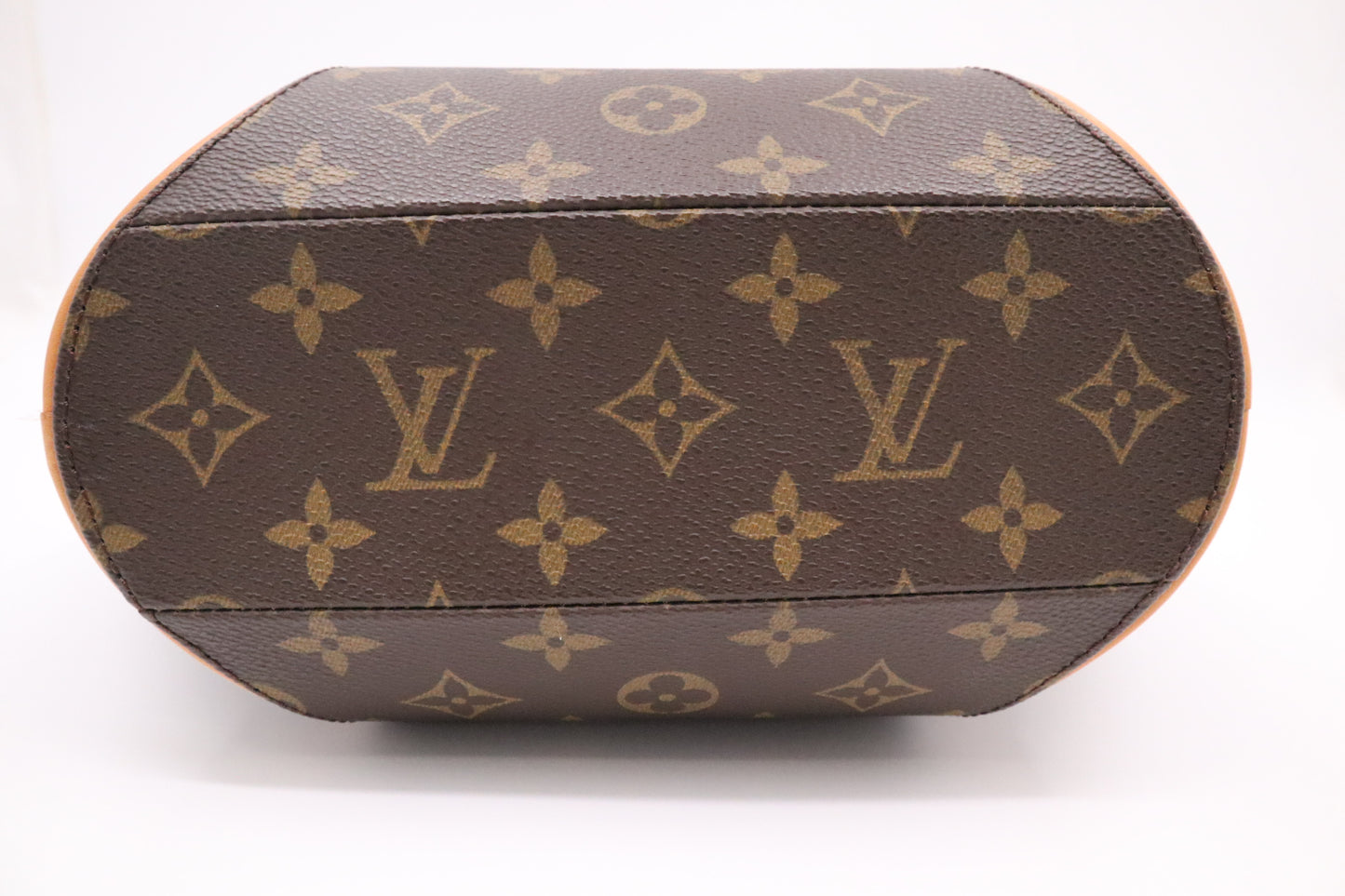 Louis Vuitton Ellipse PM in Monogram Canvas