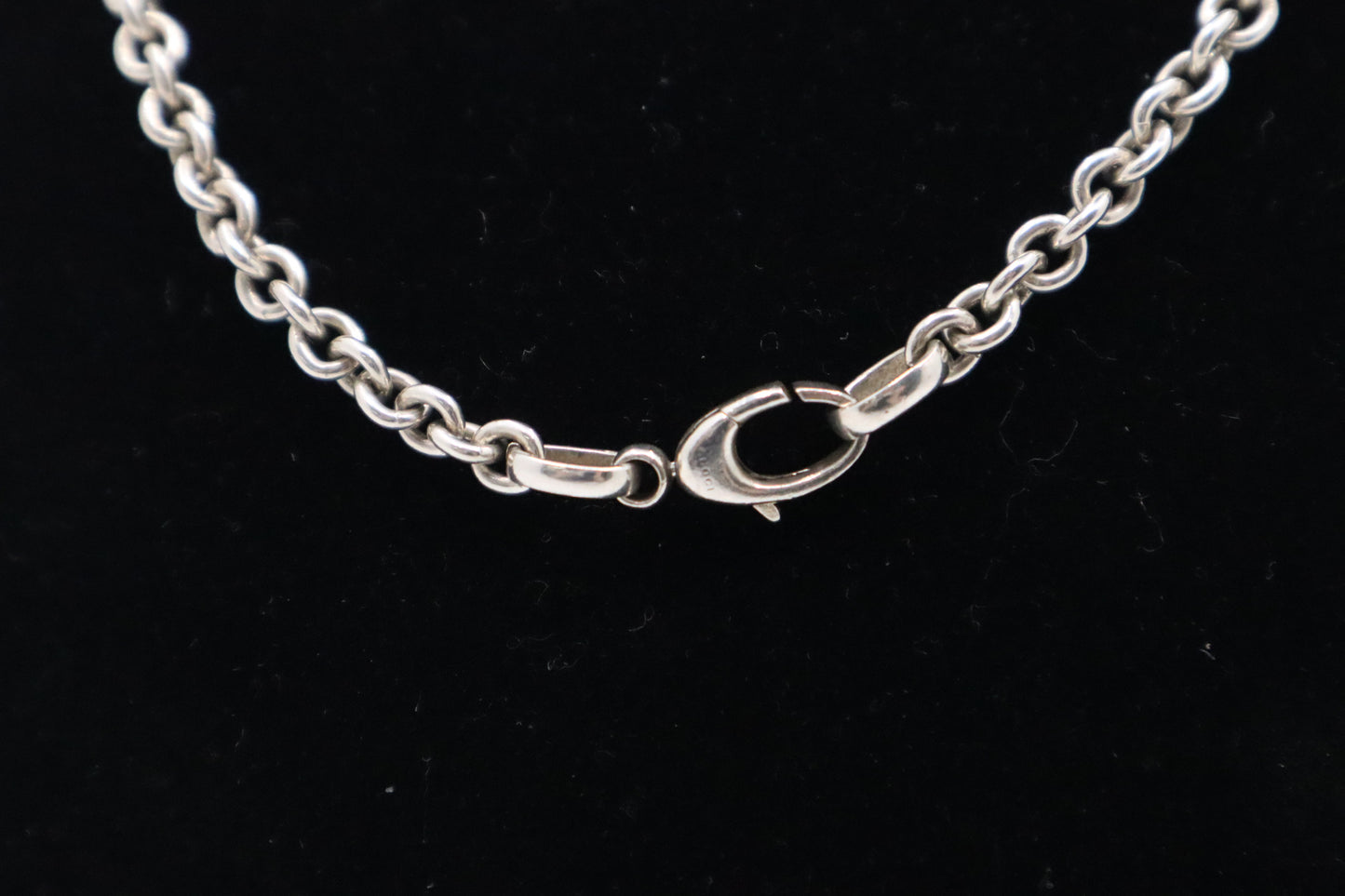 Gucci "GG" Necklace in Sterling Silver