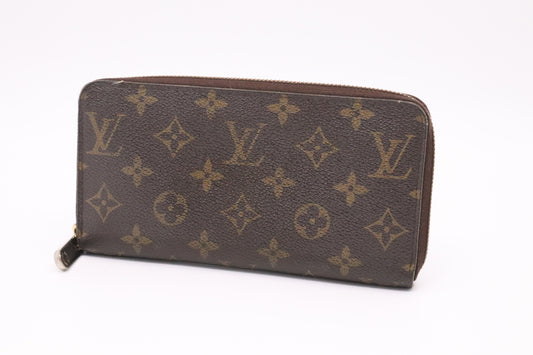 Louis Vuitton Long Zippy Wallet in Monogram Canvas