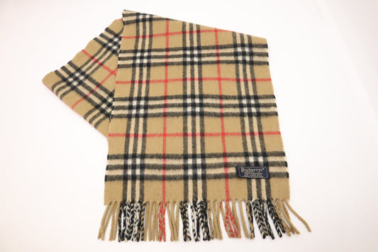 Burberry Scarf in Beige Checked Cashmere