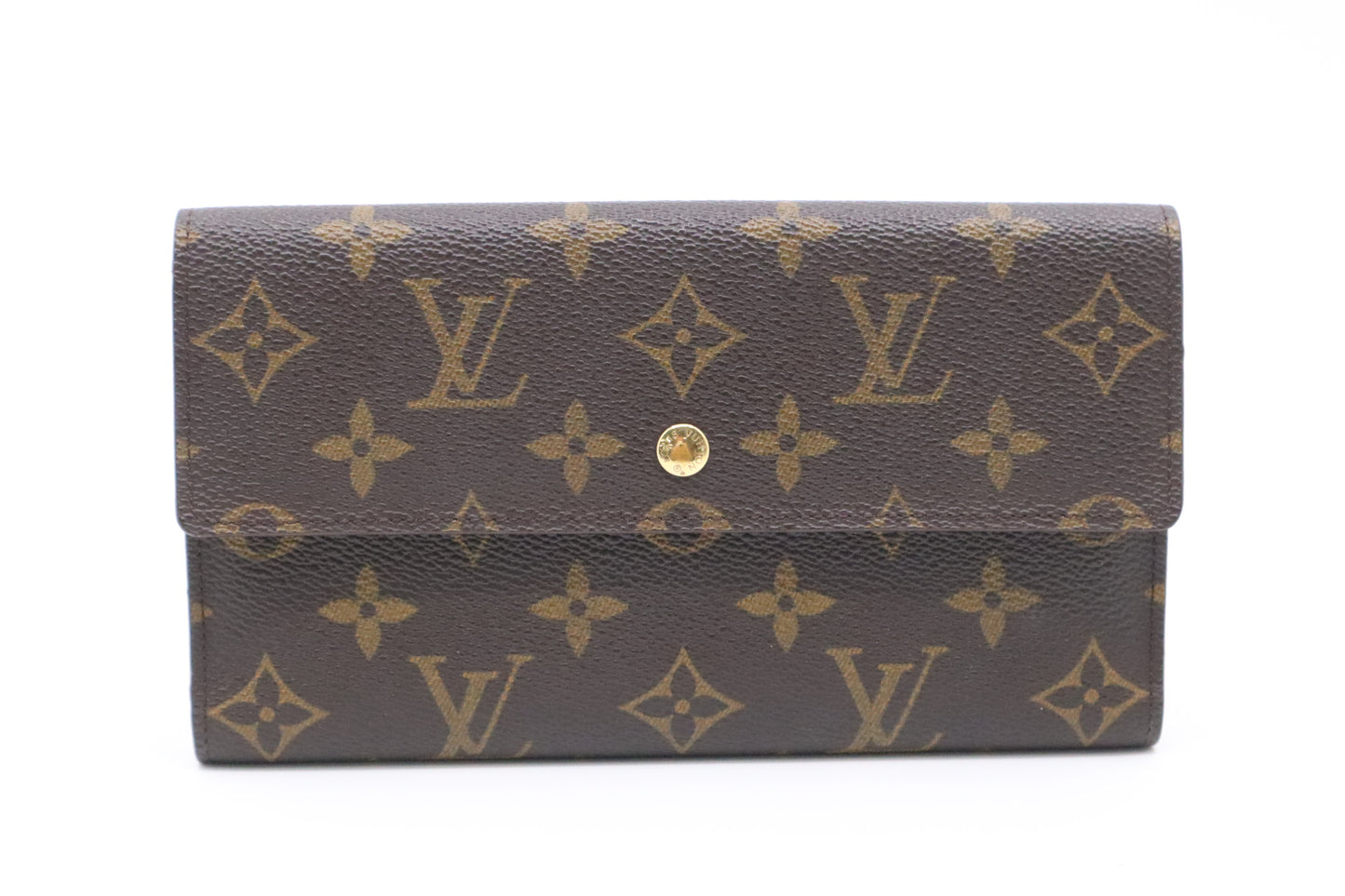 Louis Vuitton International Wallet in Monogram Canvas