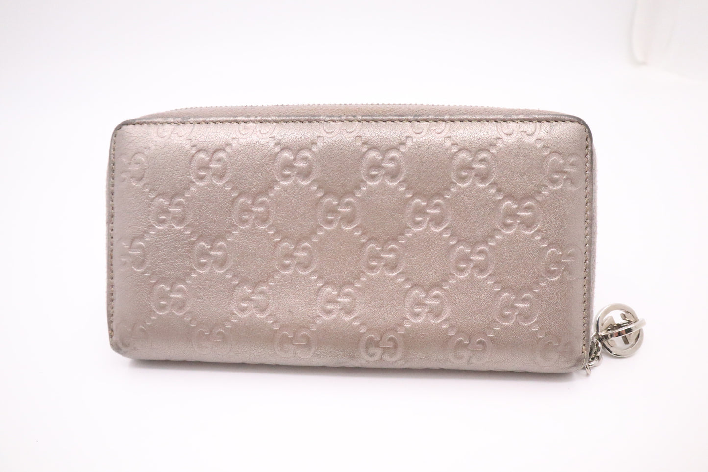 Gucci Long Wallet in Silver Leather