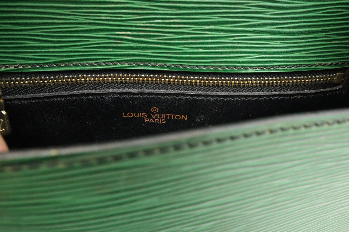 Louis Vuitton Saint Cloud GM in Green Epi Leather