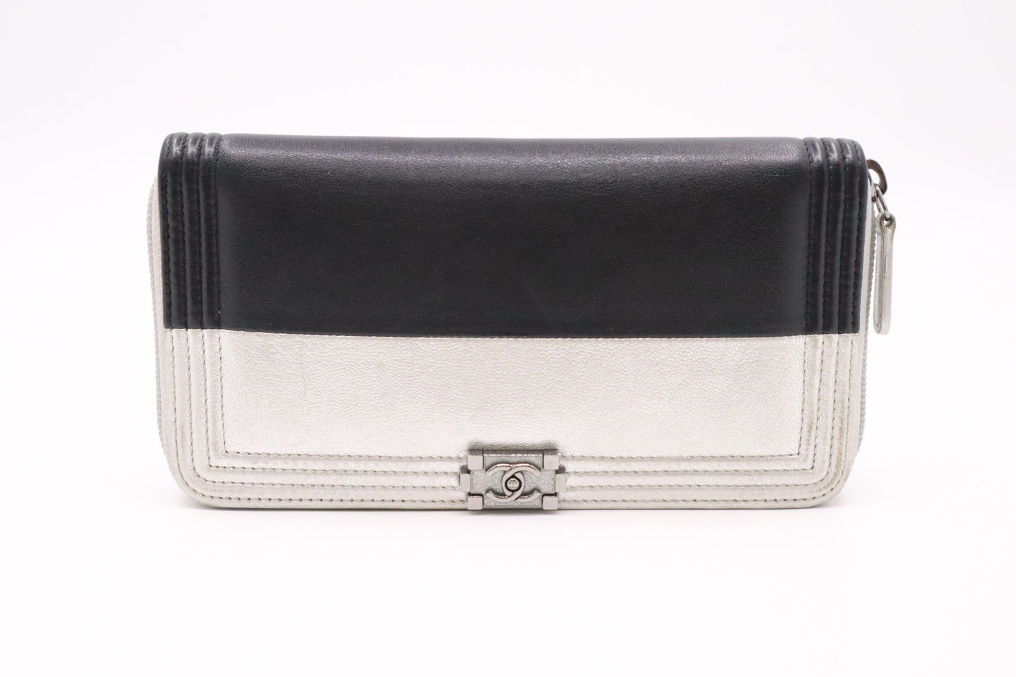 Chanel Boy Wallet in Bicolor Leather