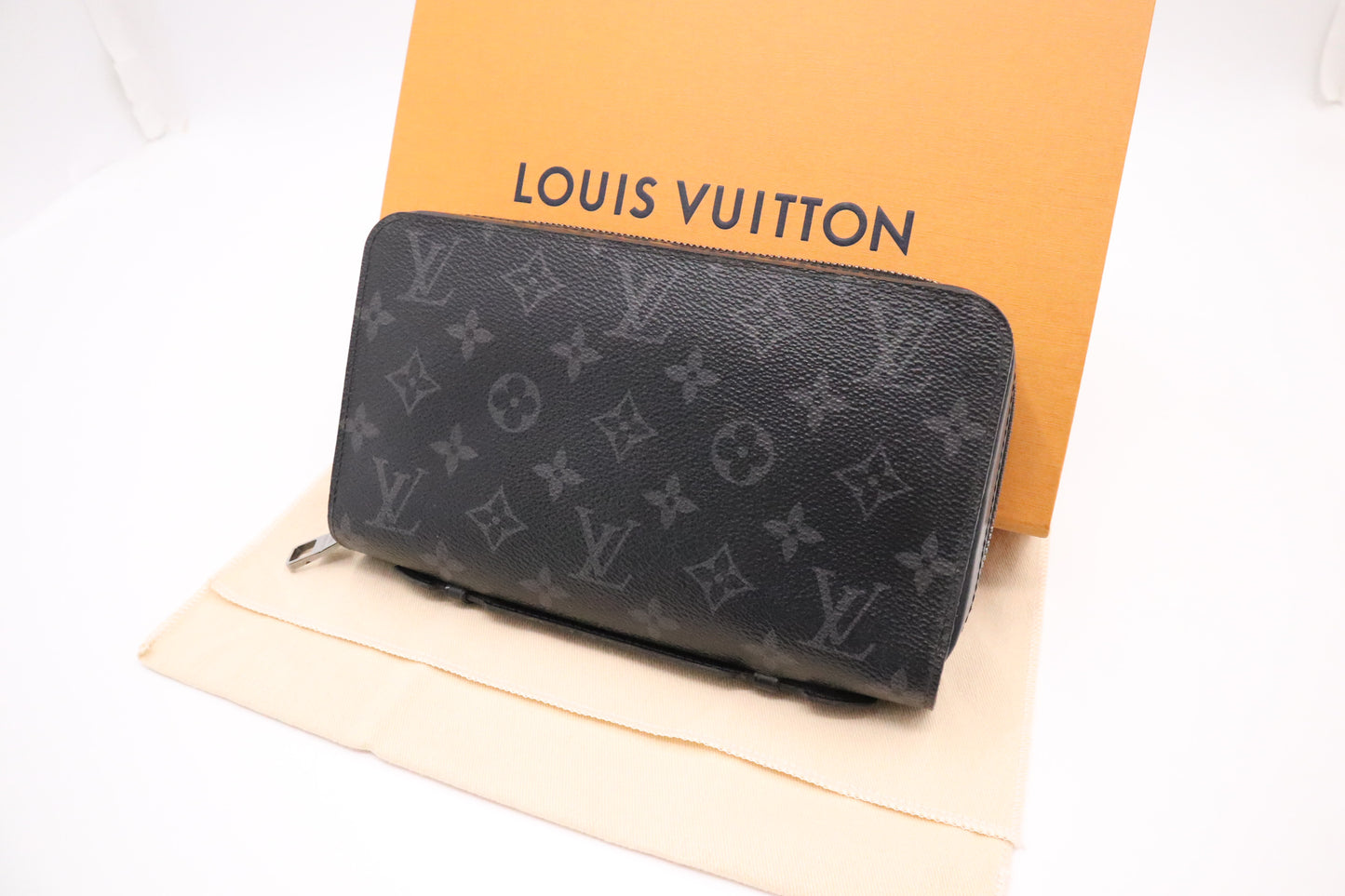 Louis Vuitton Zippy XL Wallet in Monogram Eclipse Canvas