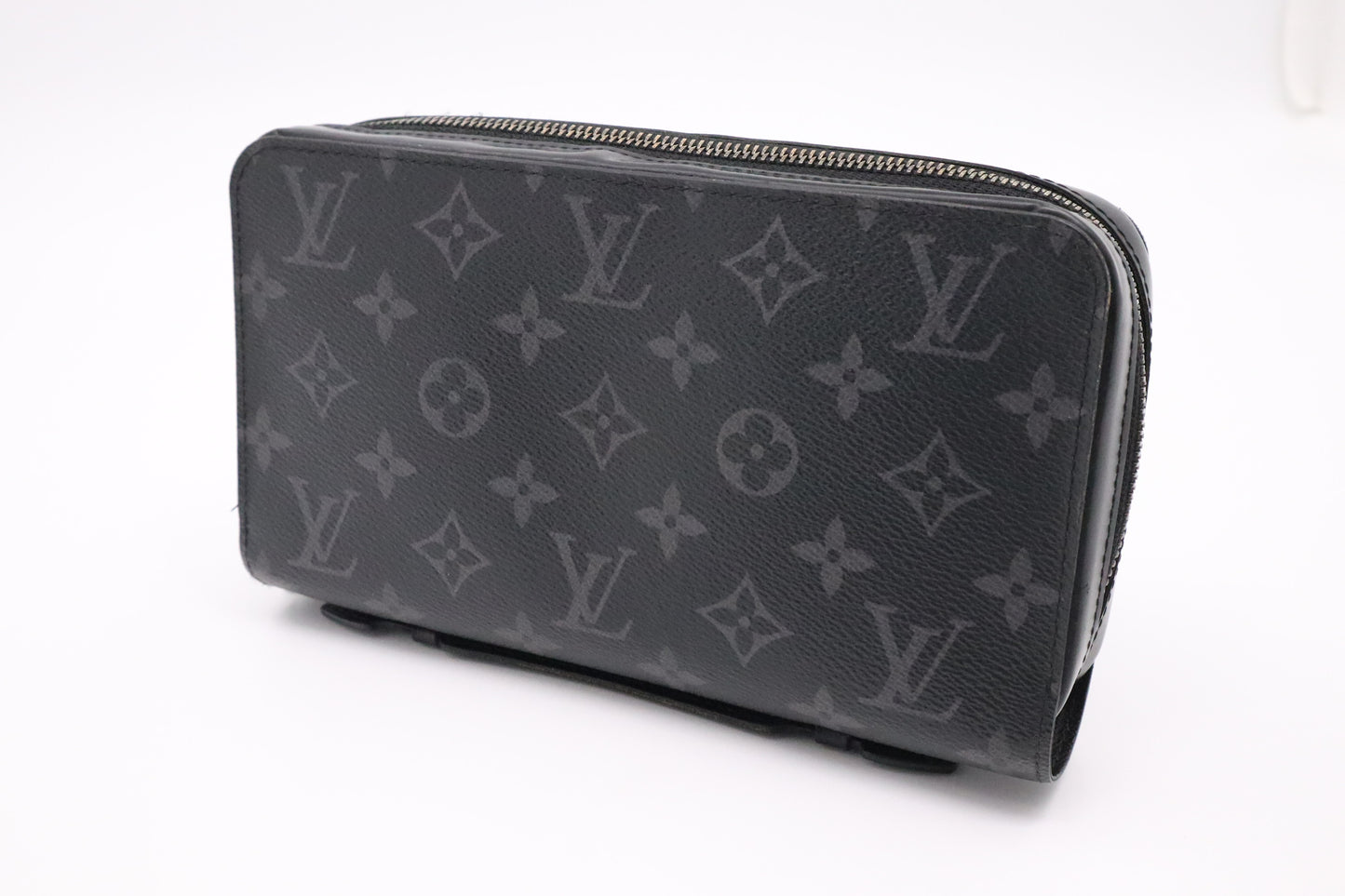 Louis Vuitton Zippy XL Wallet in Monogram Eclipse Canvas