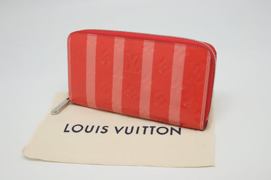 Louis Vuitton Long Zippy Wallet in Poppy Rayures Vernis Leather