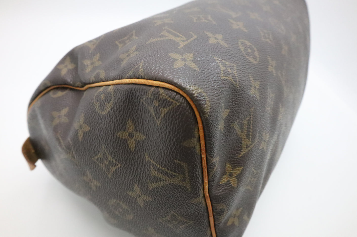 Louis Vuitton Speedy 30 in Monogram Canvas