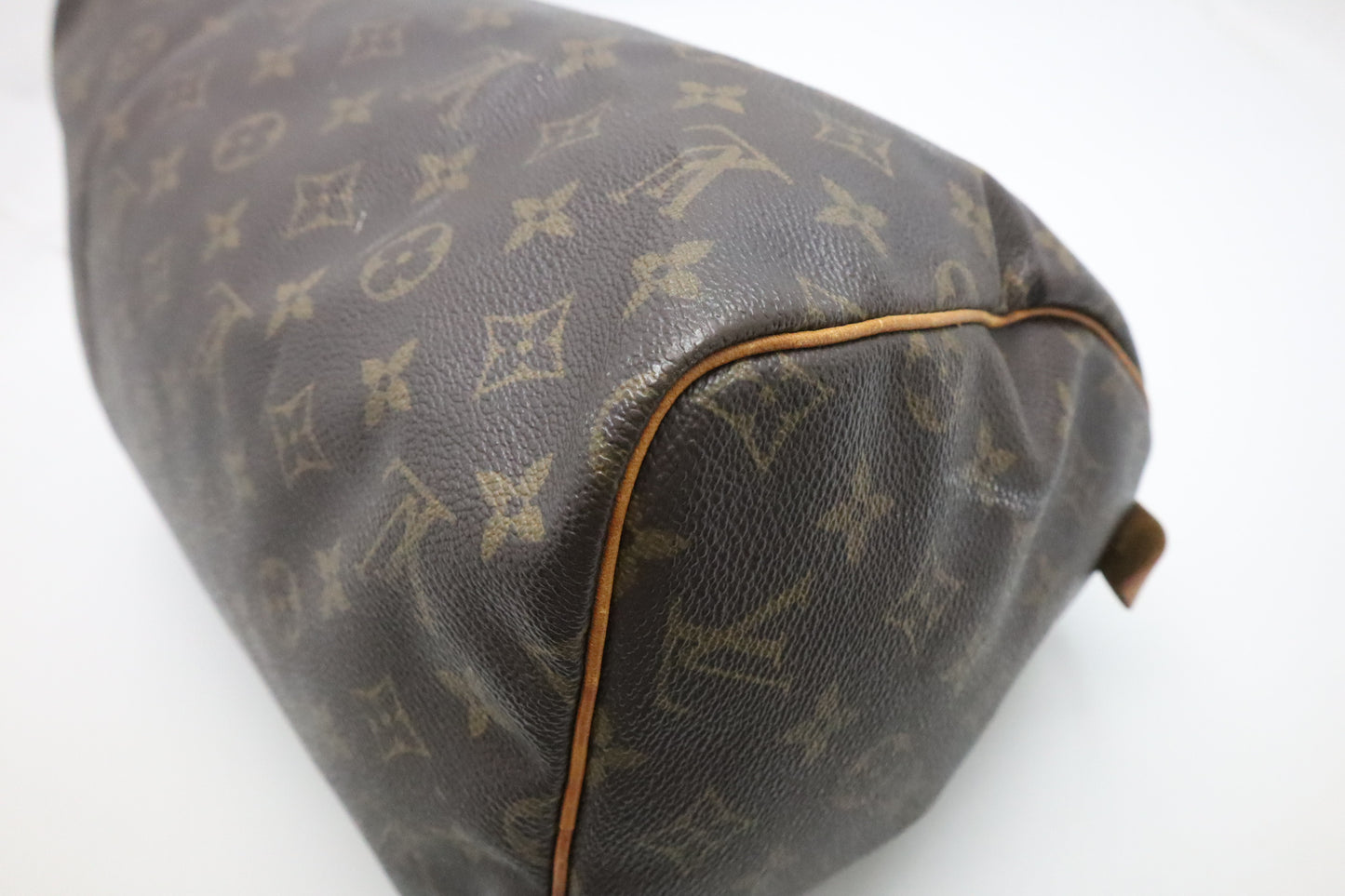 Louis Vuitton Speedy 30 in Monogram Canvas