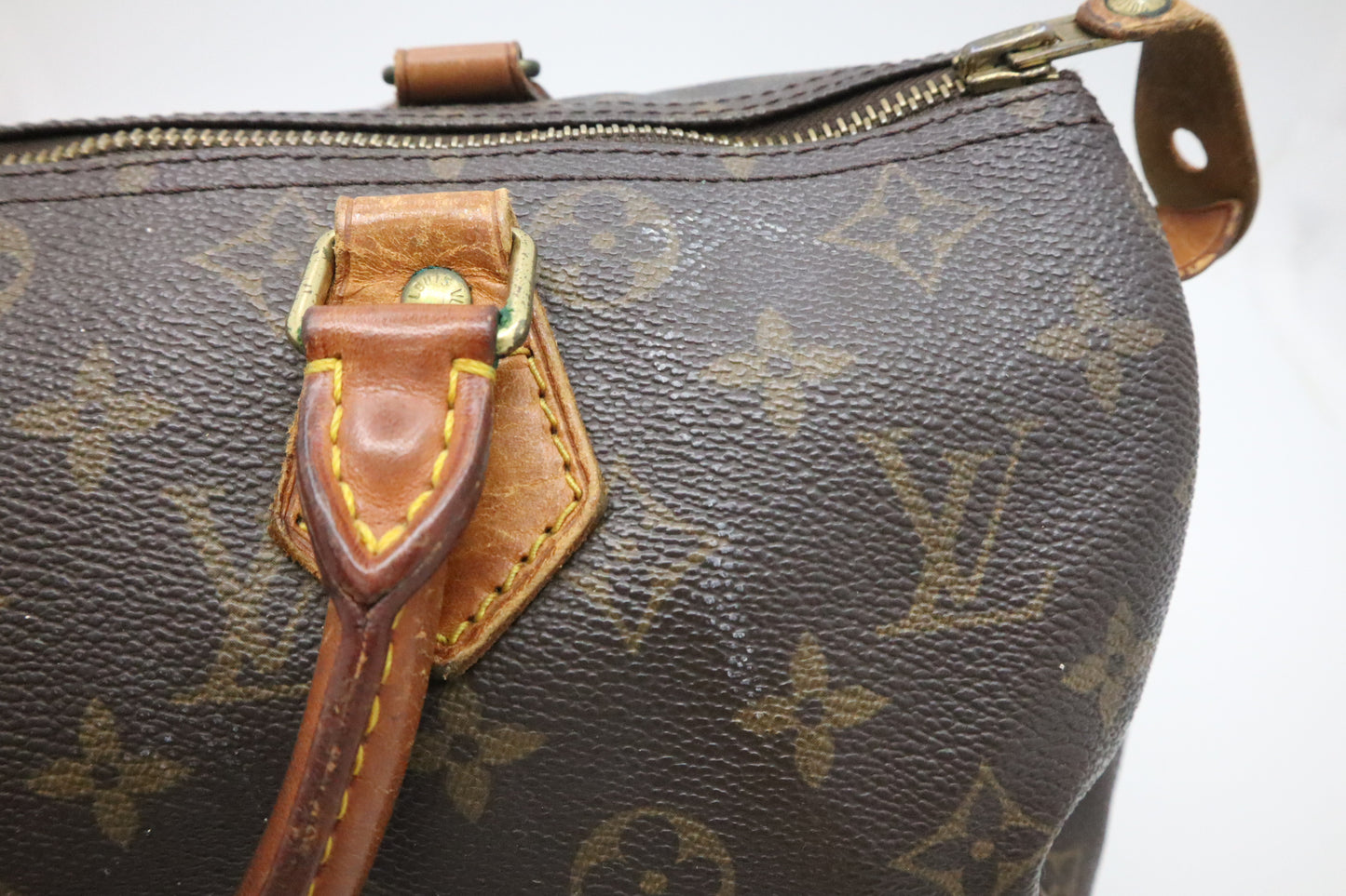 Louis Vuitton Speedy 30 in Monogram Canvas