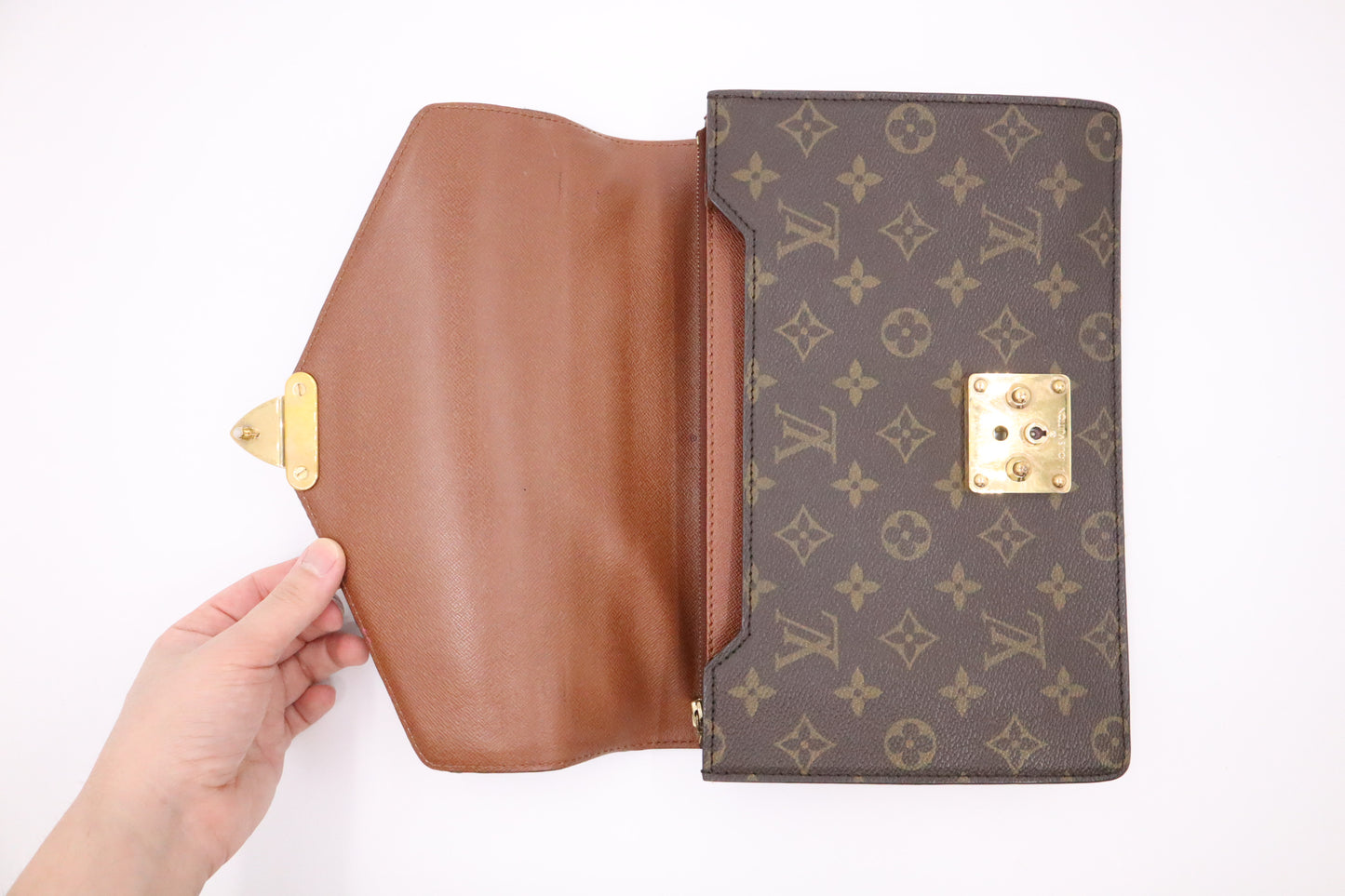 Louis Vuitton Concorde in Monogram Canvas