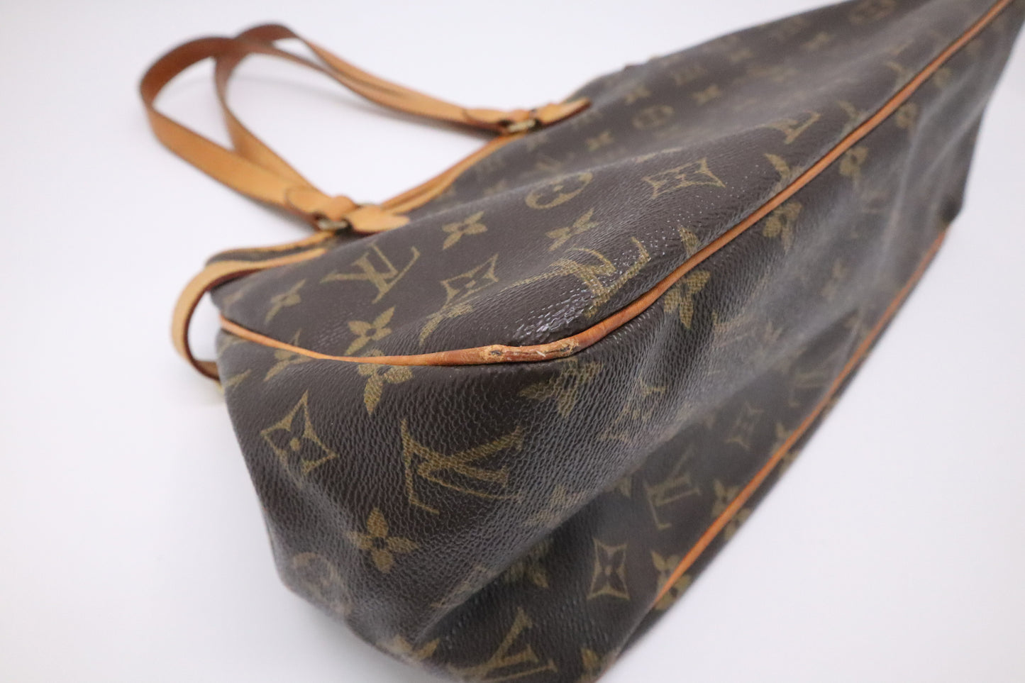 Louis Vuitton Batignolles Horizontal in Monogram Canvas