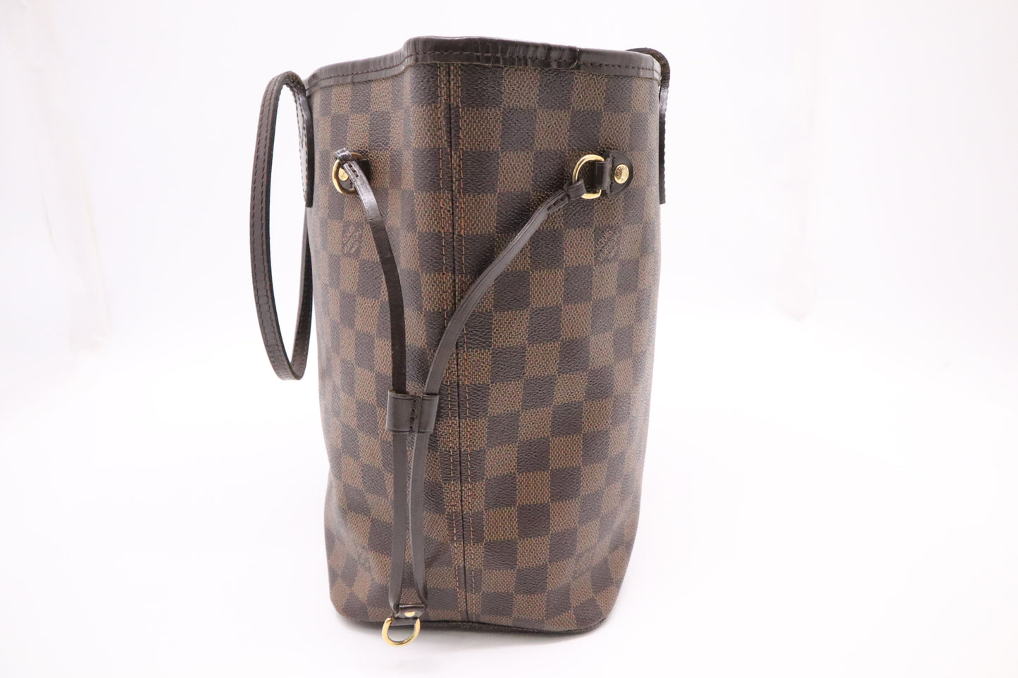 Louis Vuitton Neverfull MM in Damier Ebene Canvas