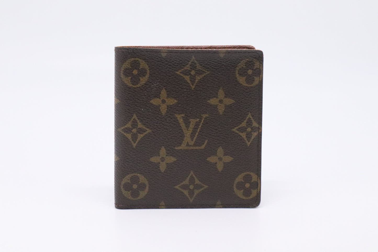 Louis Vuitton Bifold Wallet in Monogram Canvas