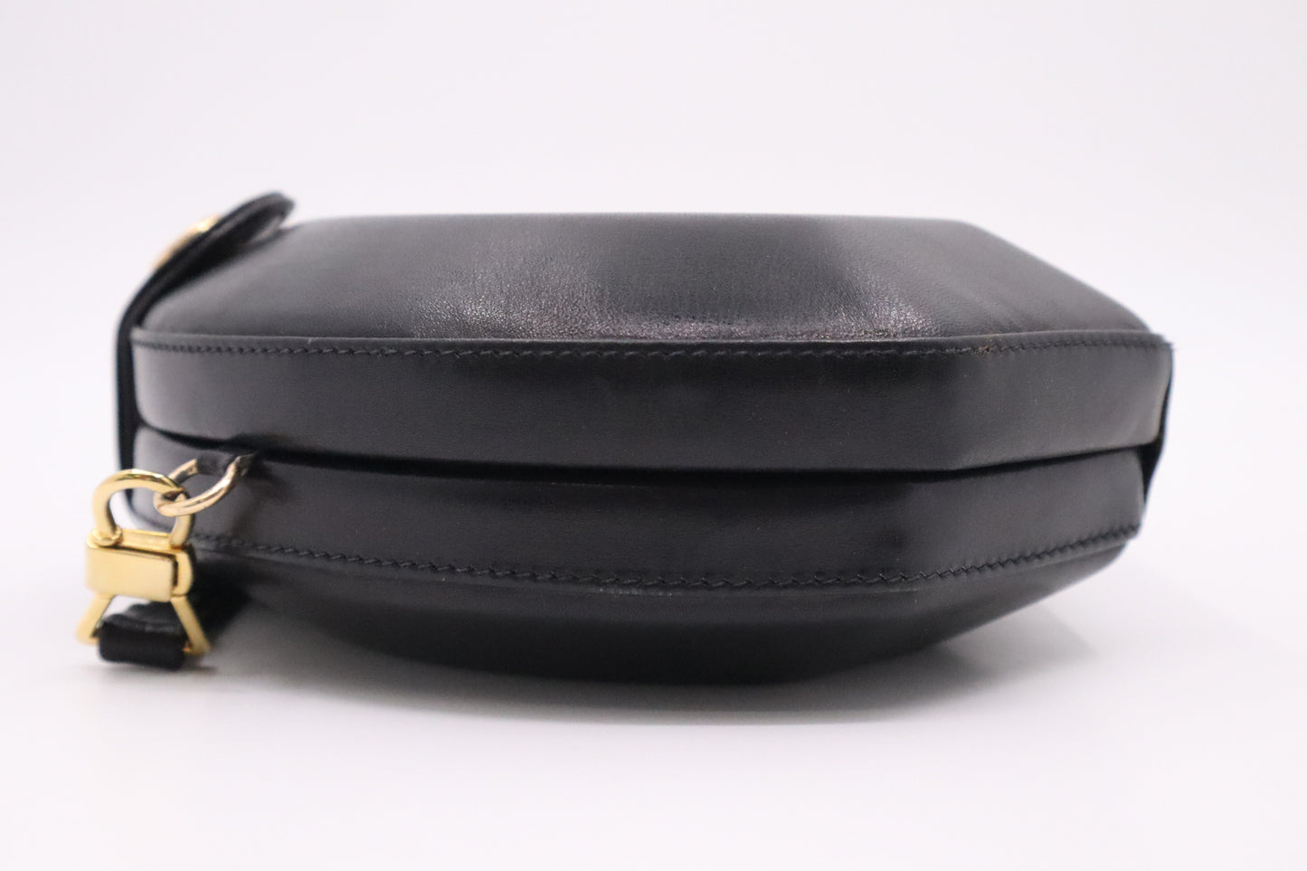 Gucci Hard Case Shoulder Bag in Black Leather