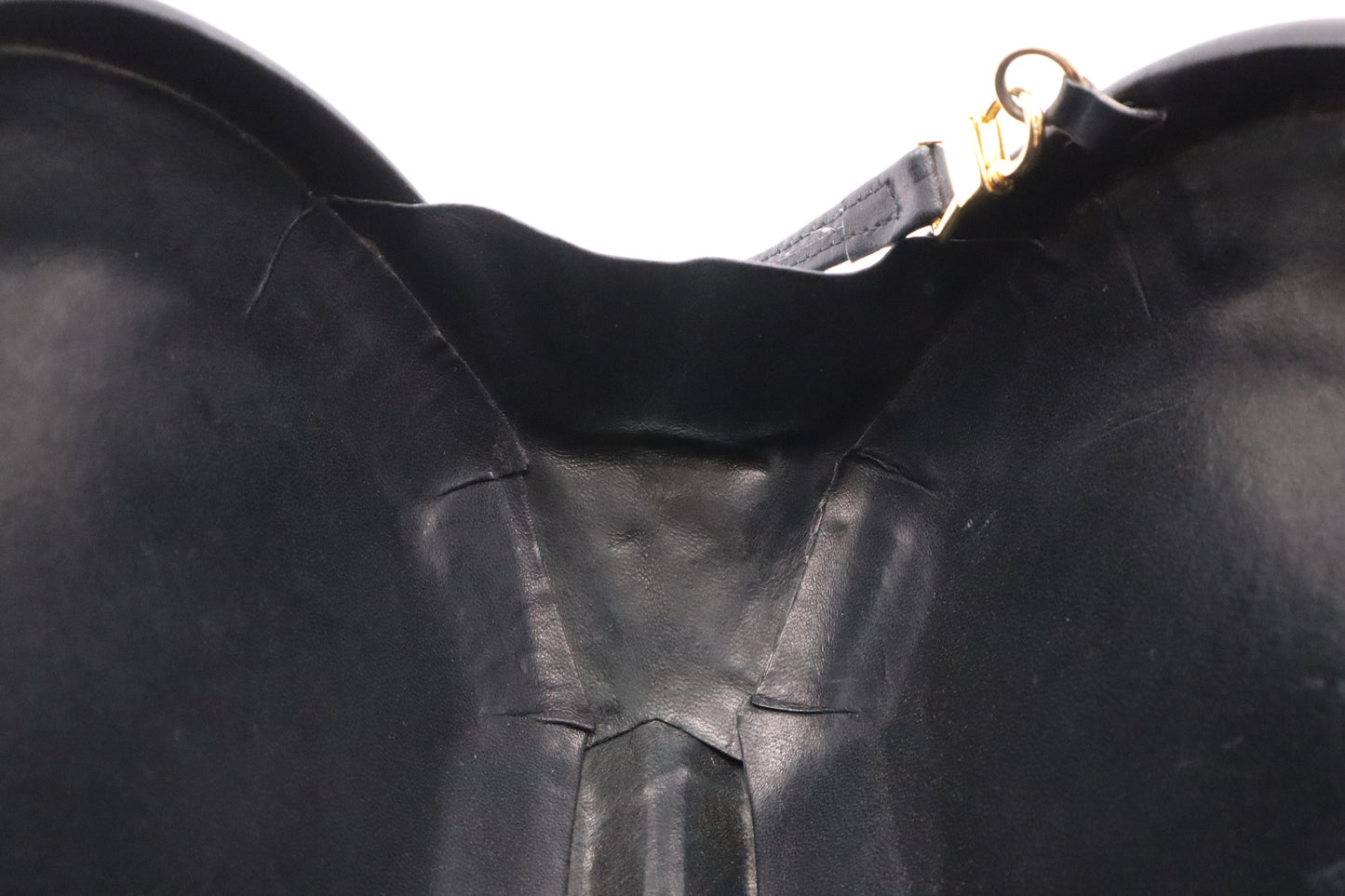 Gucci Hard Case Shoulder Bag in Black Leather