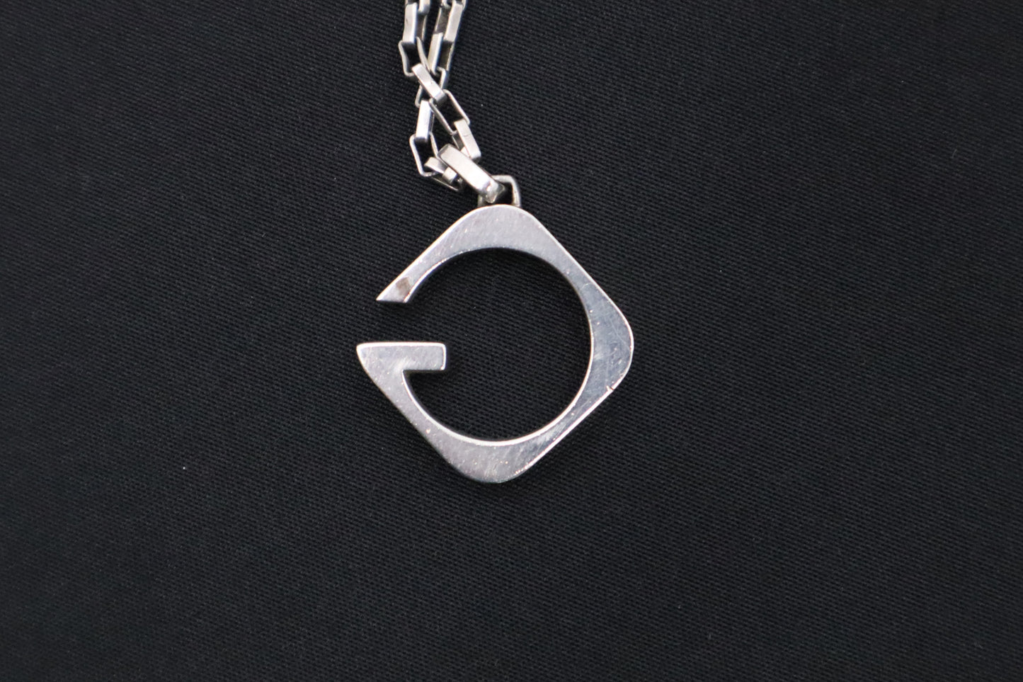 Gucci "G" Necklace in Sterling Silver
