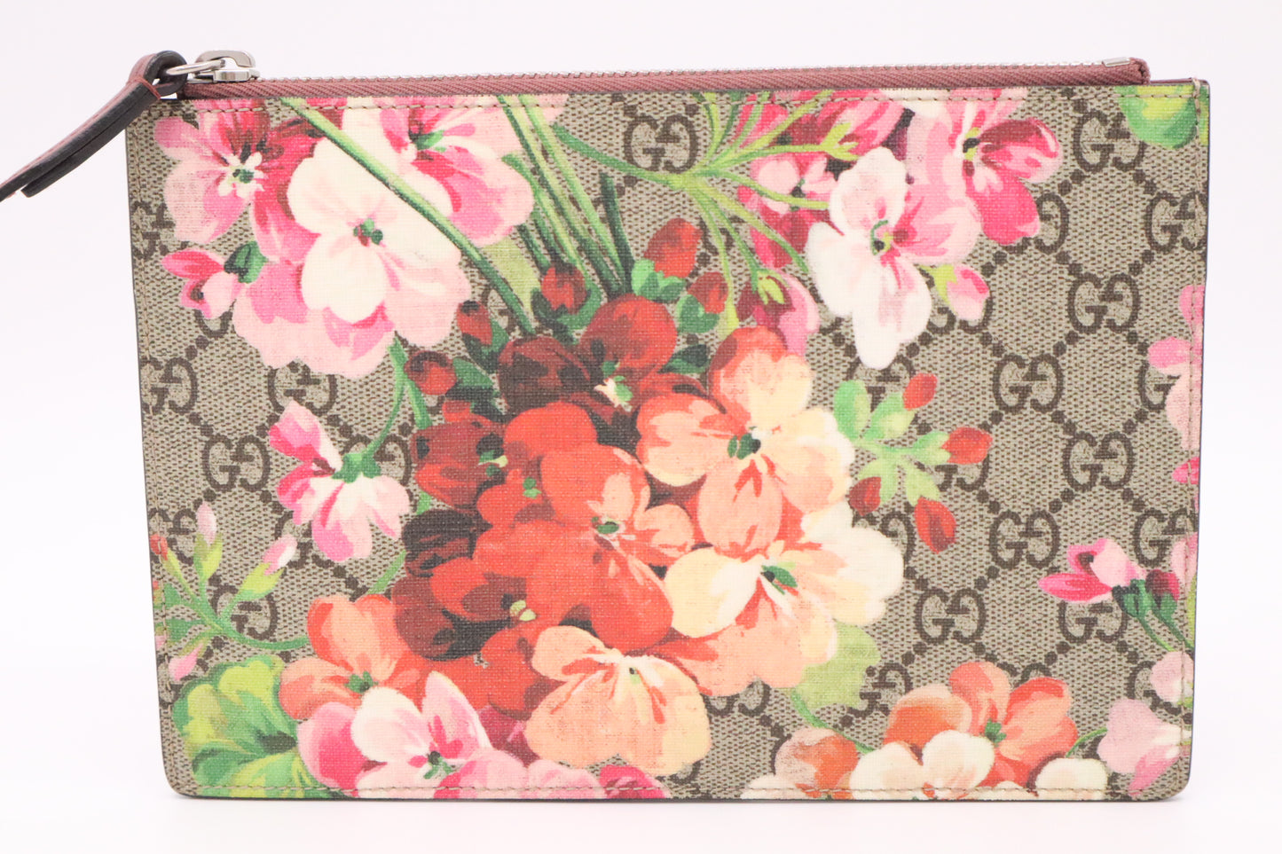 Gucci Clutch in Pink Blooms GG Canvas